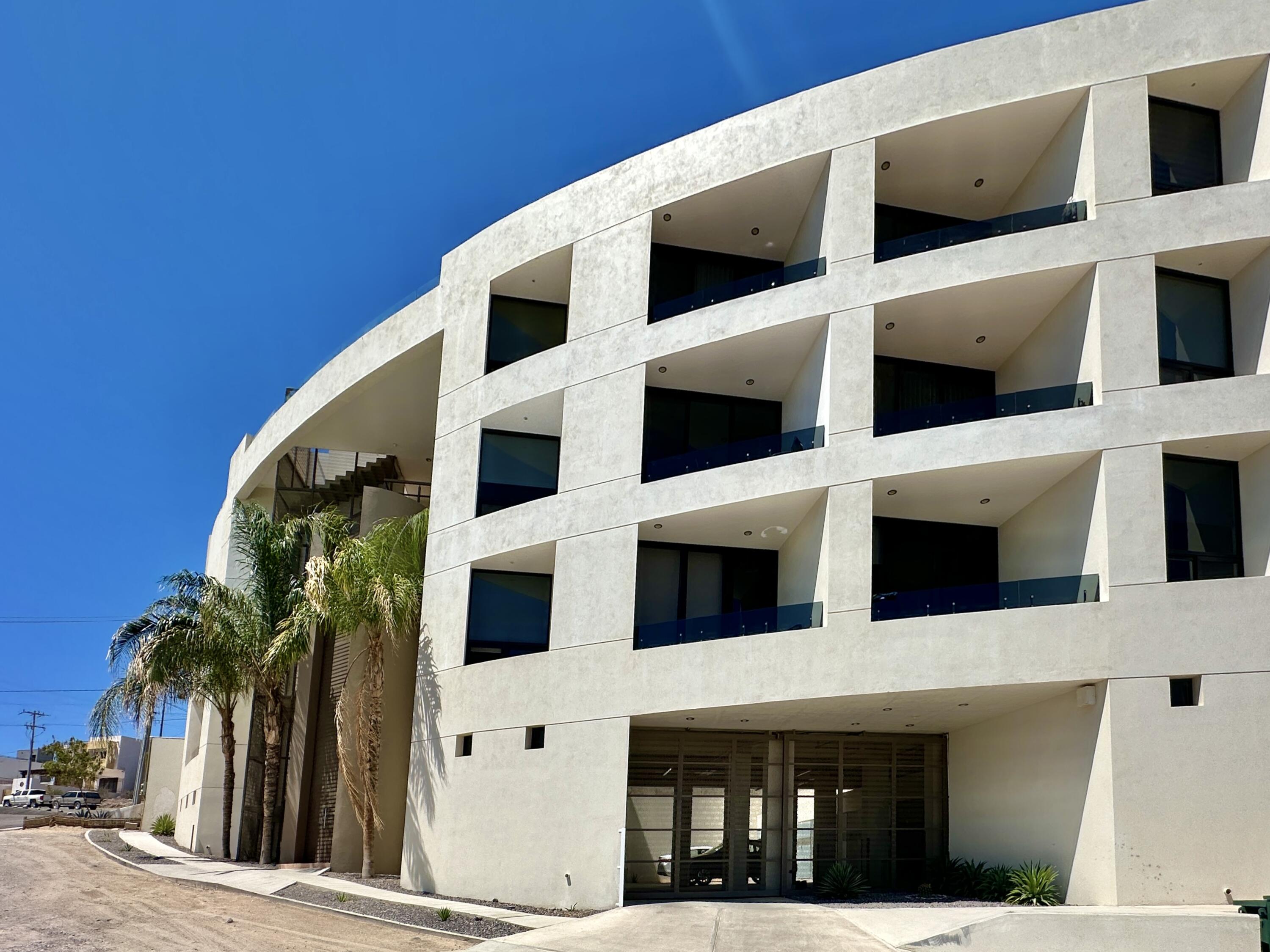 Vista Bahía Residence