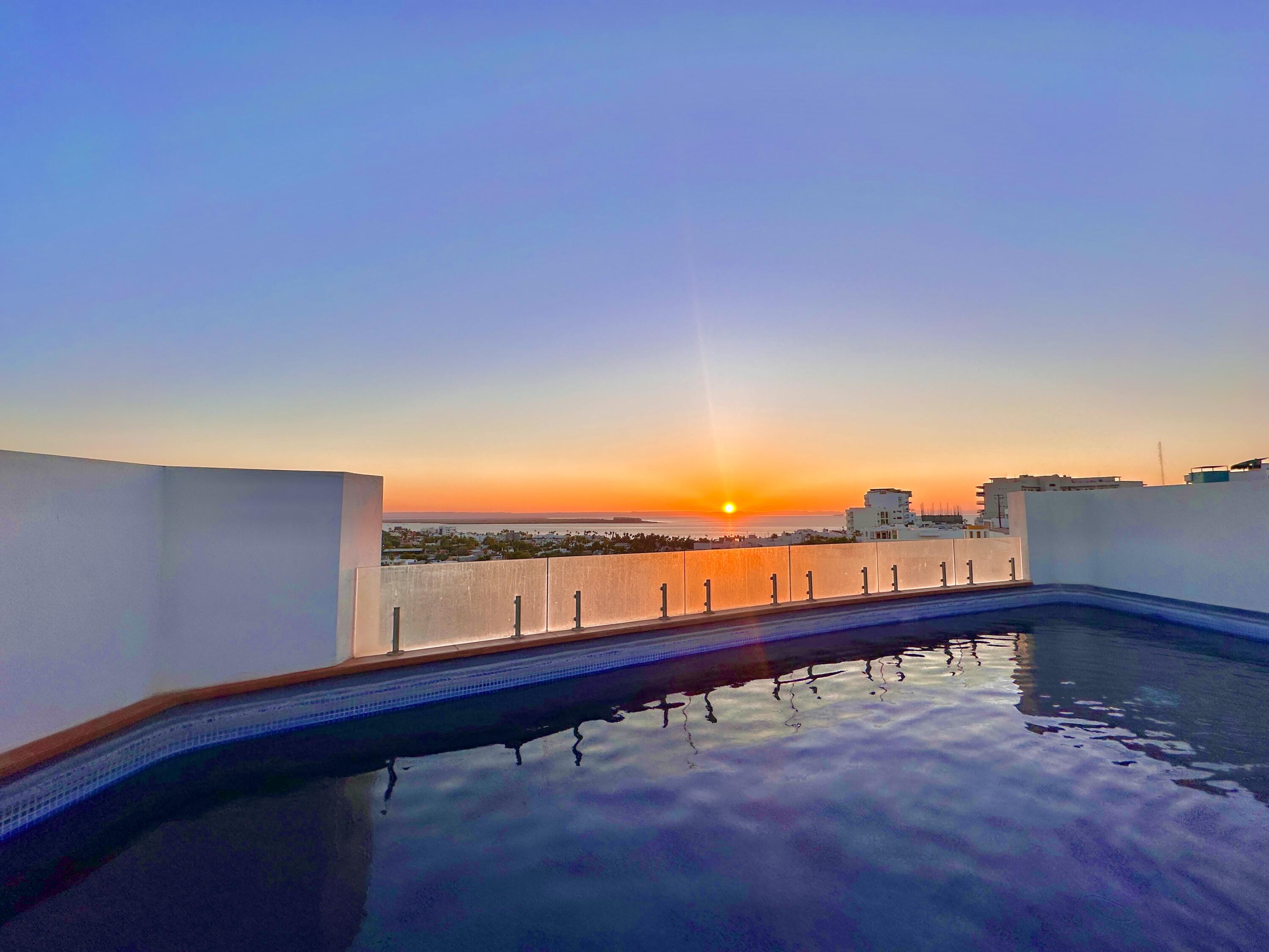 Vista Bahía Residence