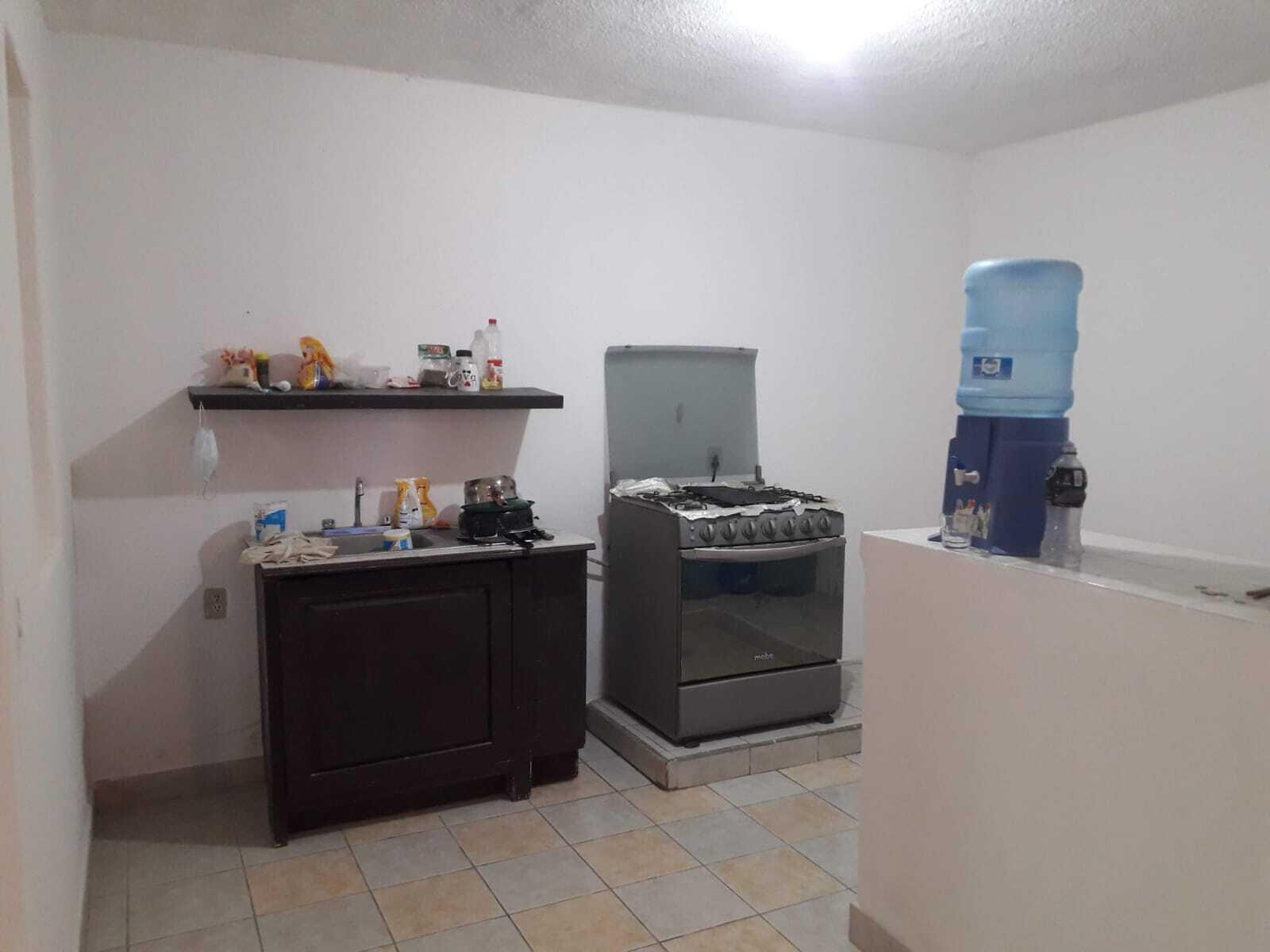 LTE 16 MZA 013 C. PSICOLOGIA, GUAYMIT, CASA LOMAS DE GUAYMITAS