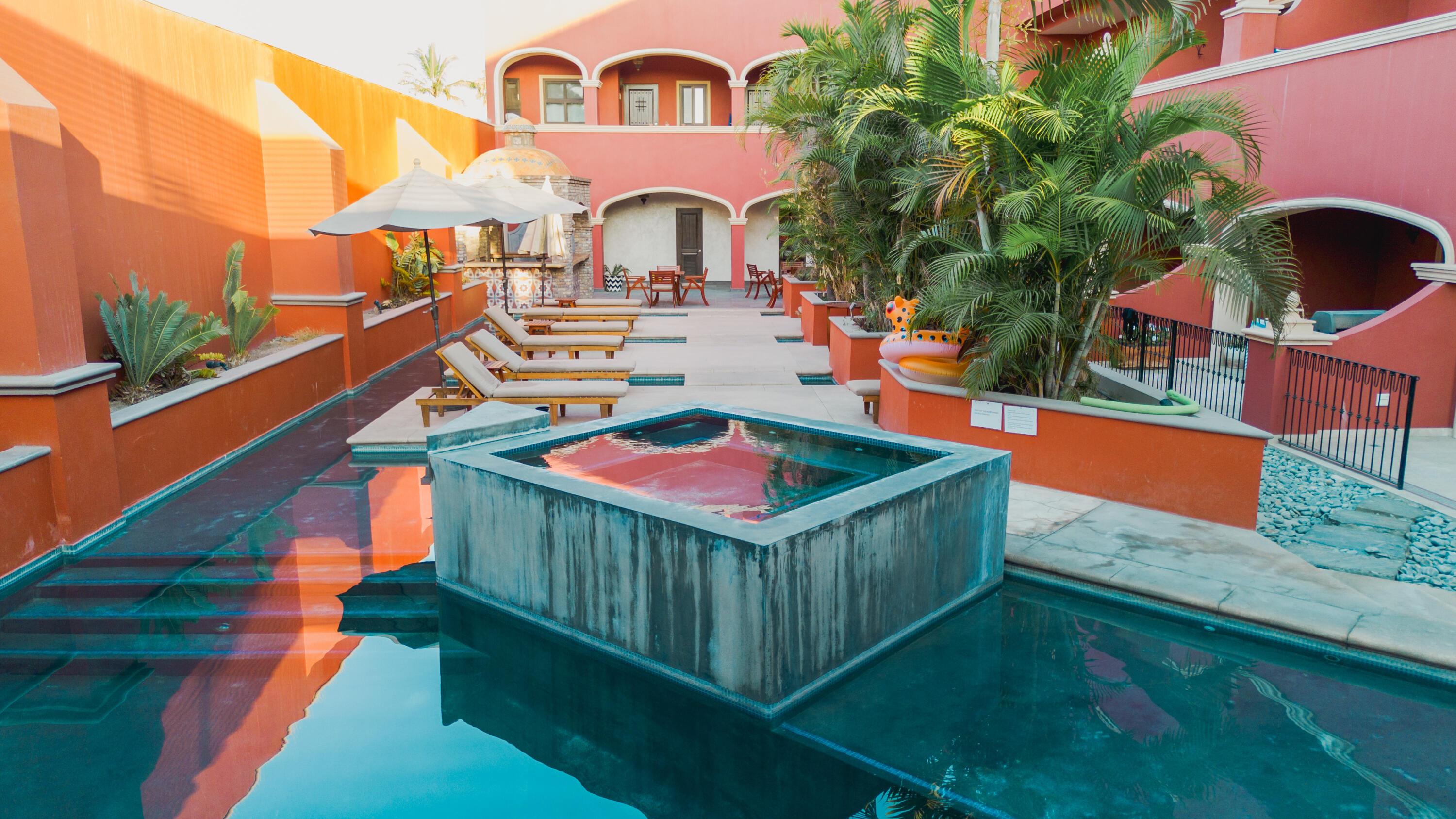 Heroico Colegio Militar, Villas de Todos Santos 210