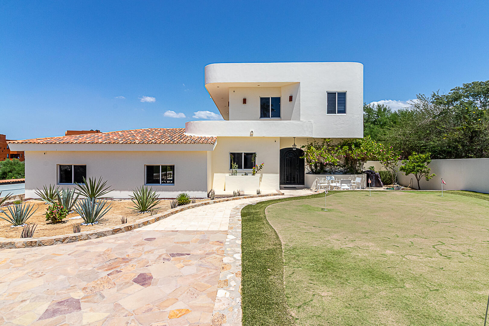 CASA SEA BREEZE
