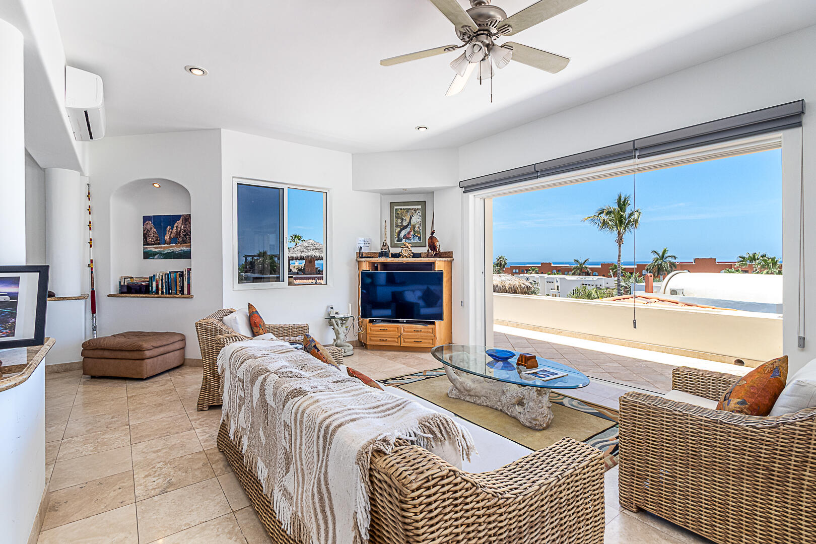CASA SEA BREEZE
