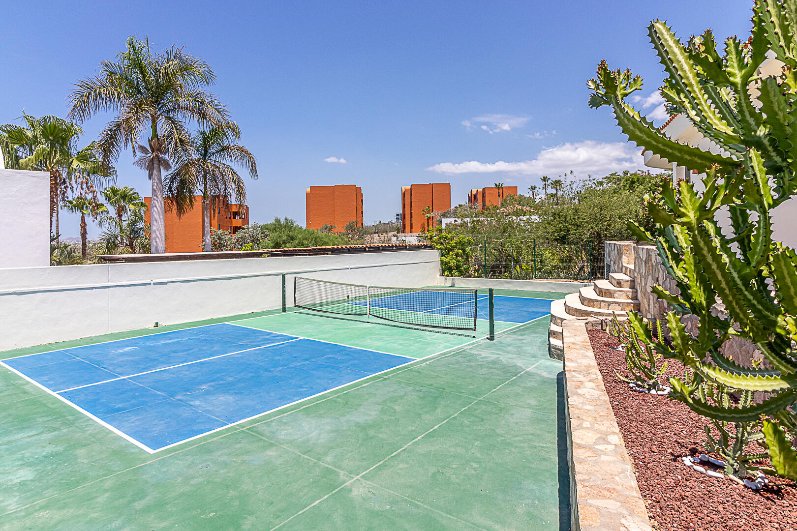 CASA SEA BREEZE
