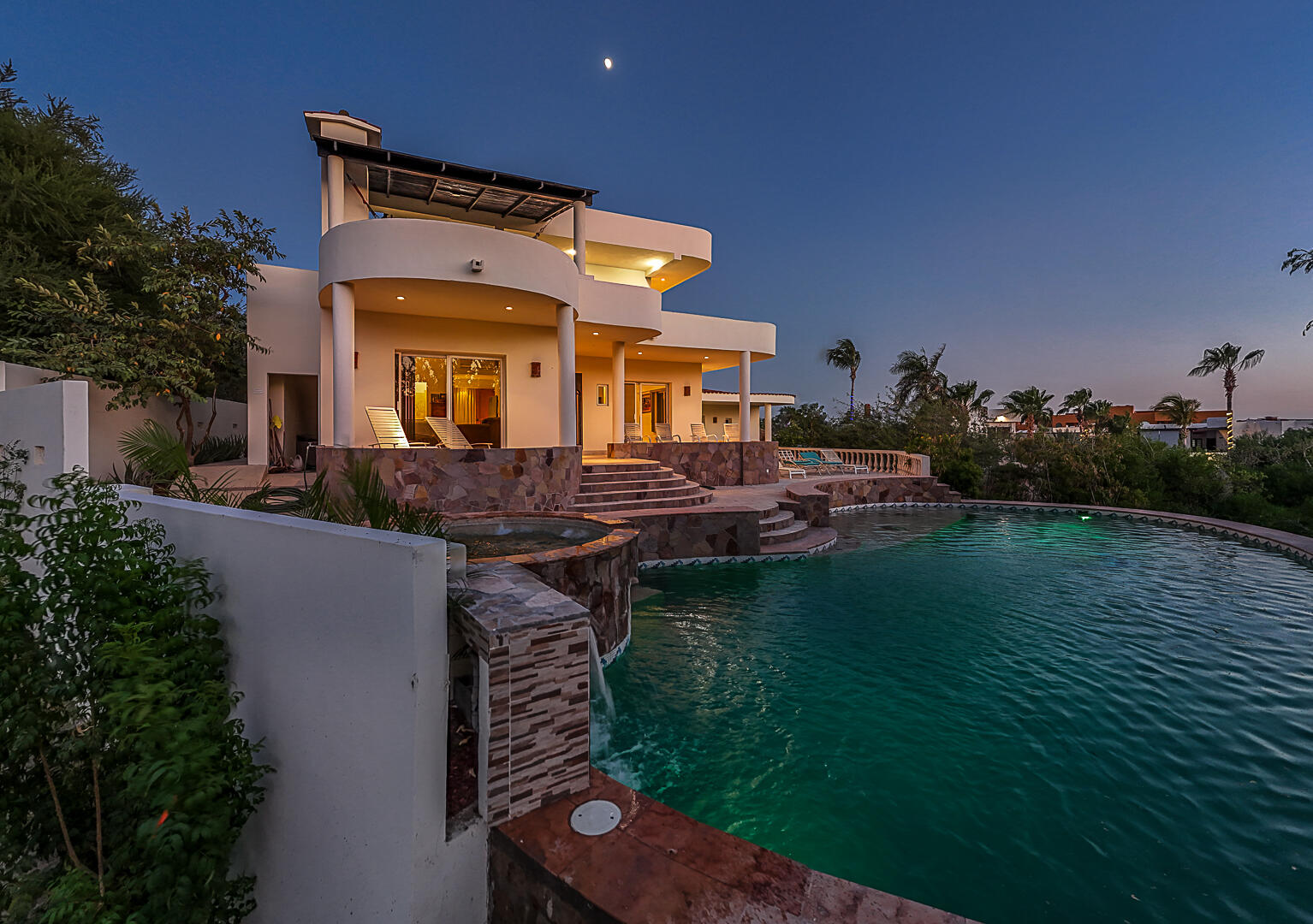 CASA SEA BREEZE