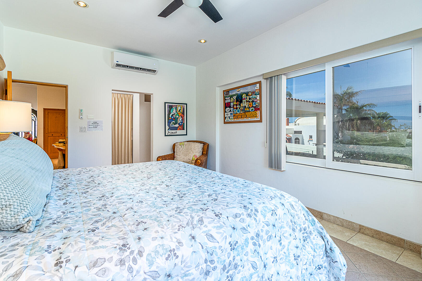 CASA SEA BREEZE