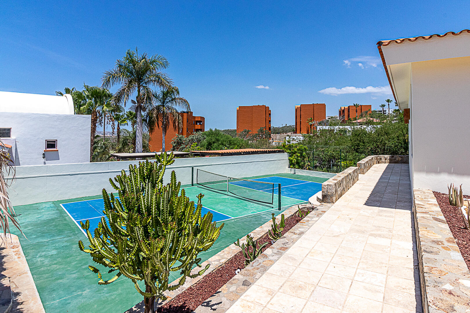 CASA SEA BREEZE
