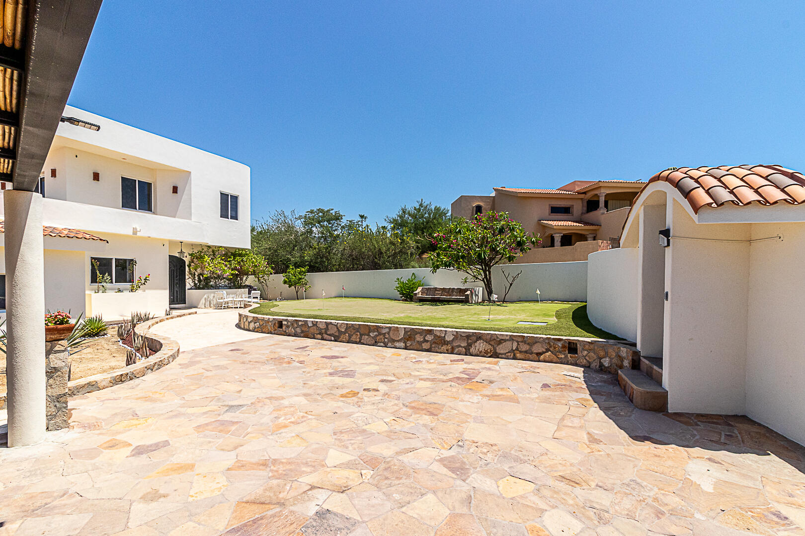 CASA SEA BREEZE