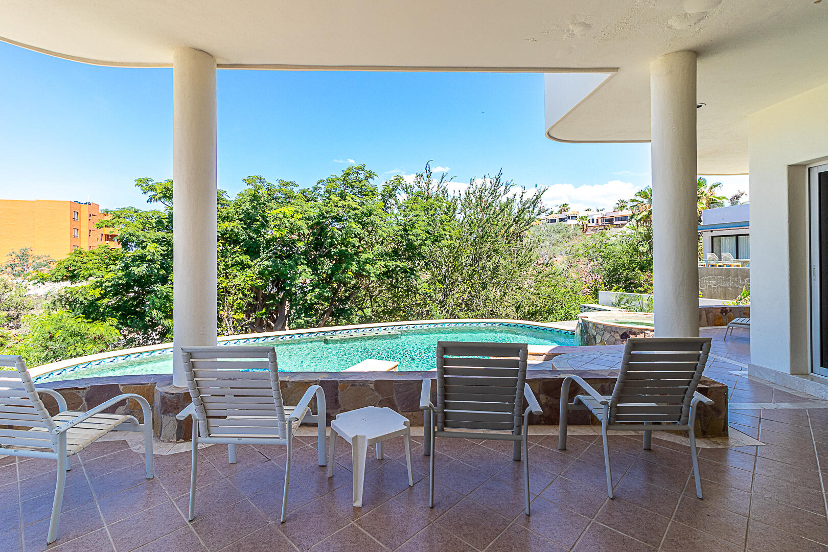 CASA SEA BREEZE
