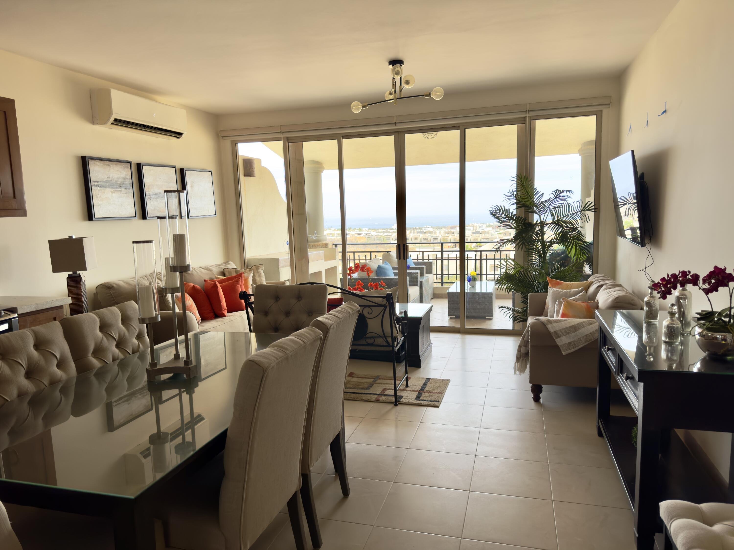 1532 ALBATROS, CONDO