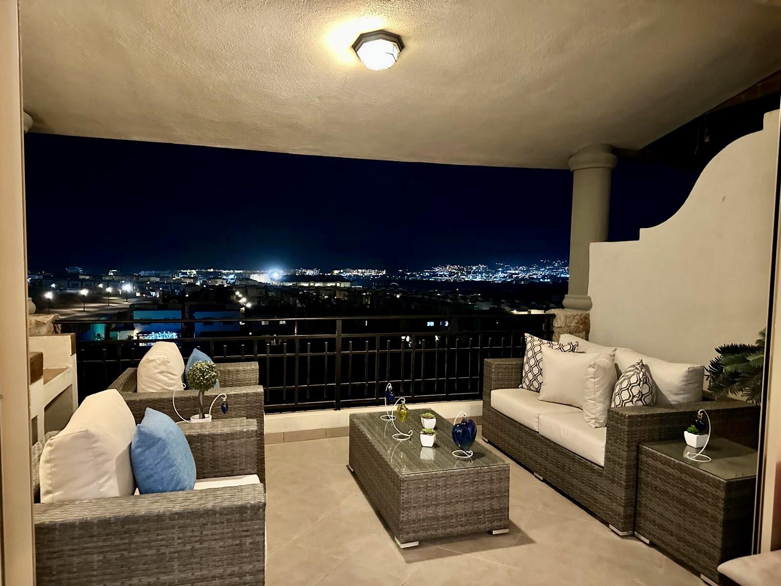 1532 ALBATROS, CONDO