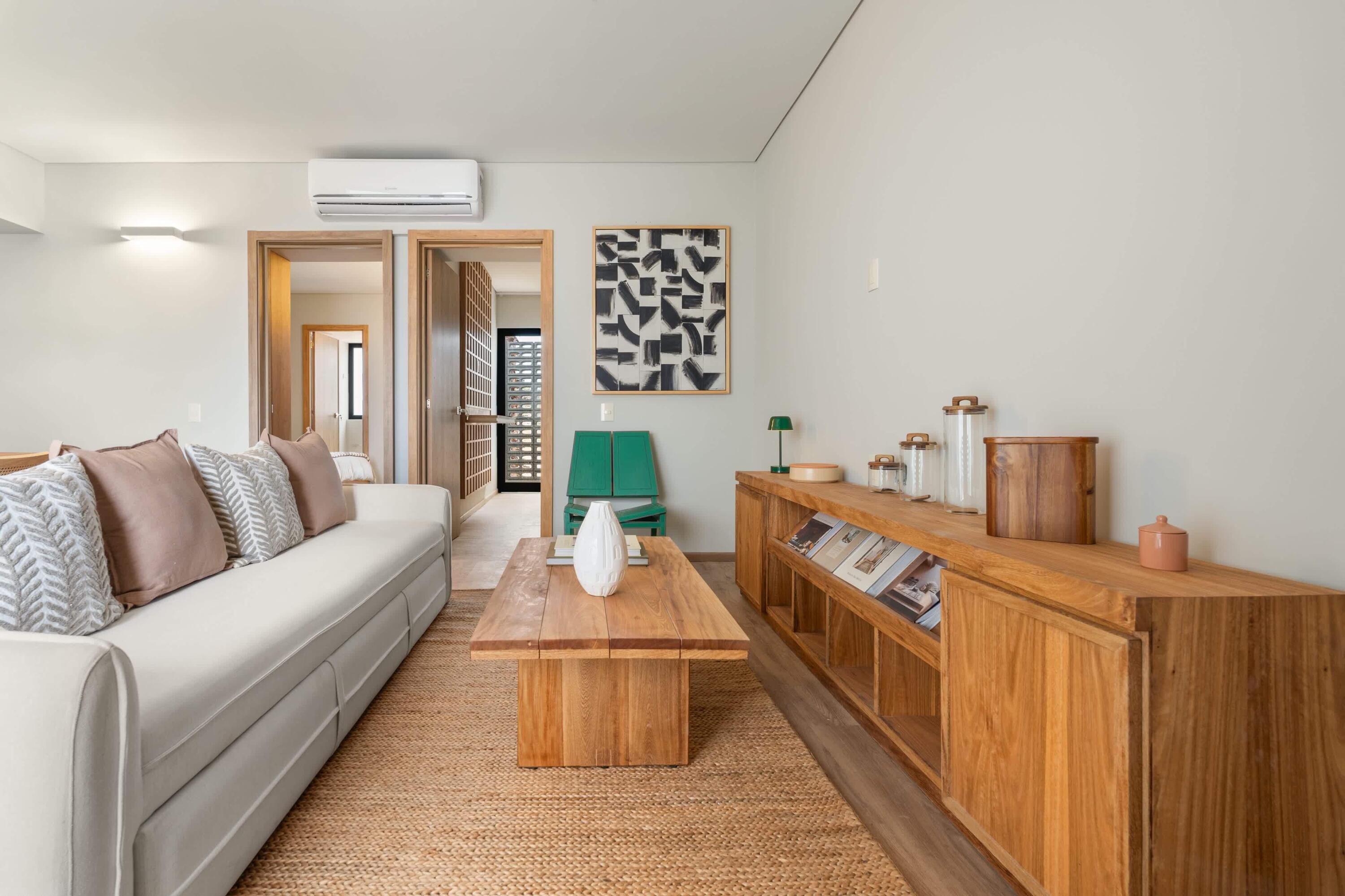 Costa Living, Luna