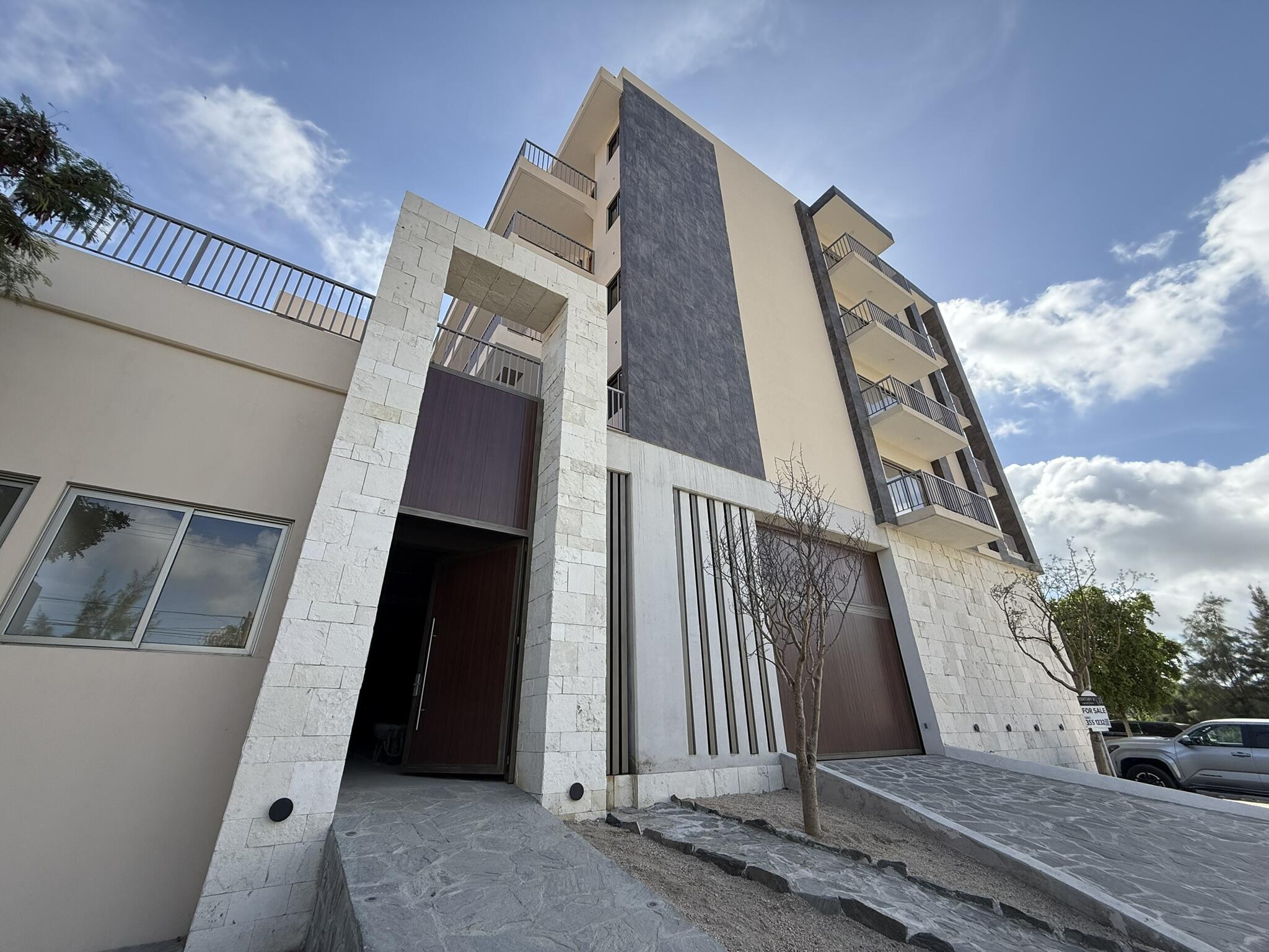Via de Lerry, Costa Mare Completed 1203