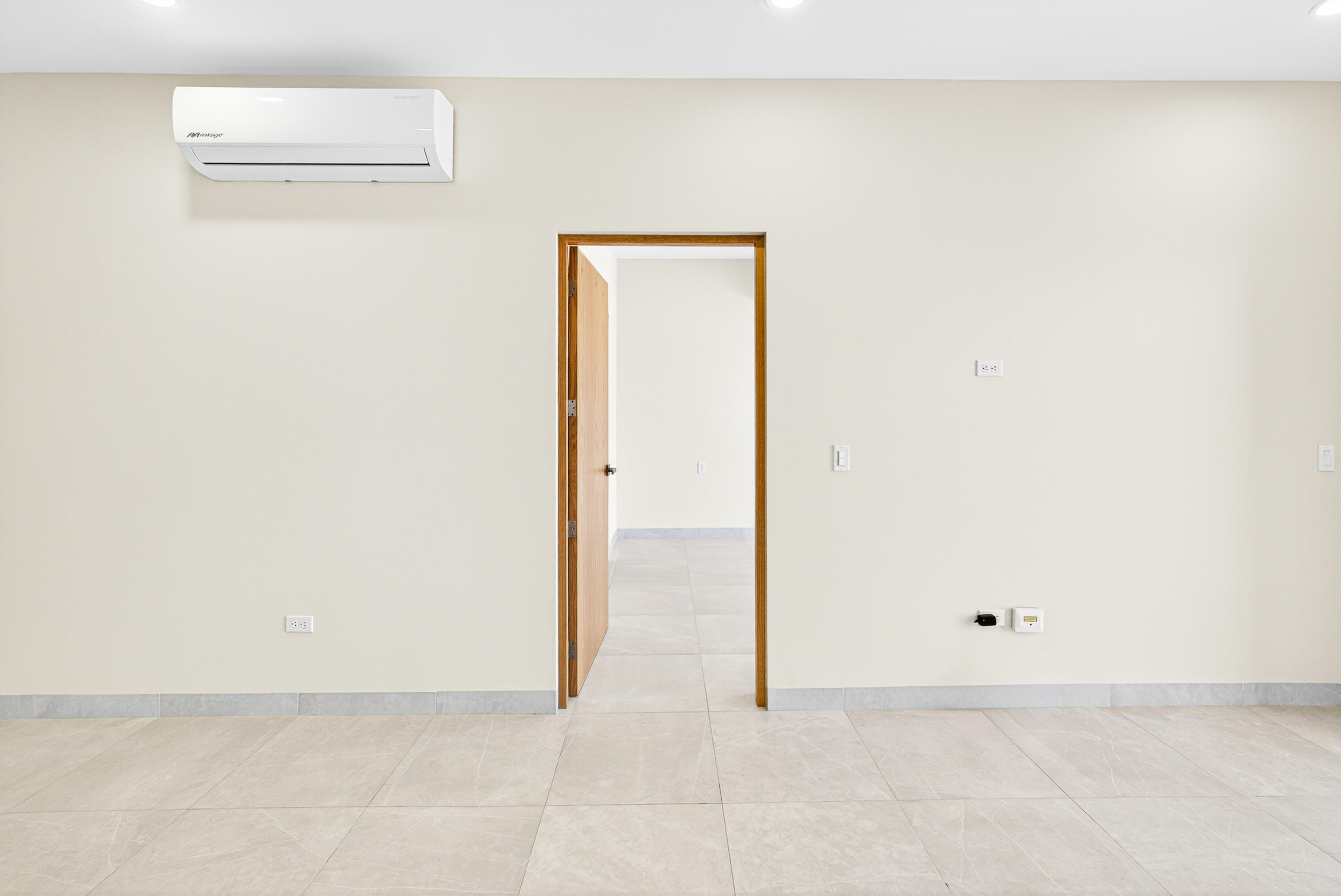 Via de Lerry, Costa Mare Completed 1203