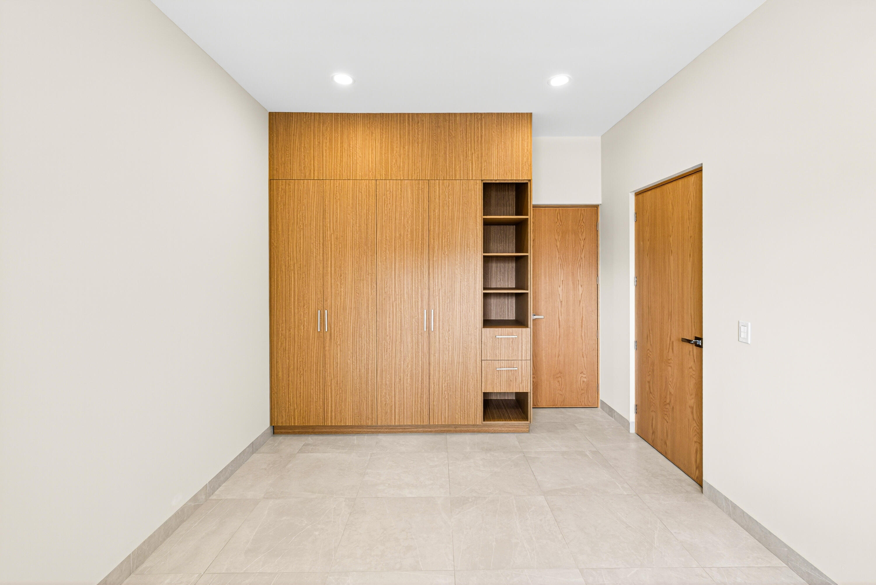 Costa Mare, Condo 1203