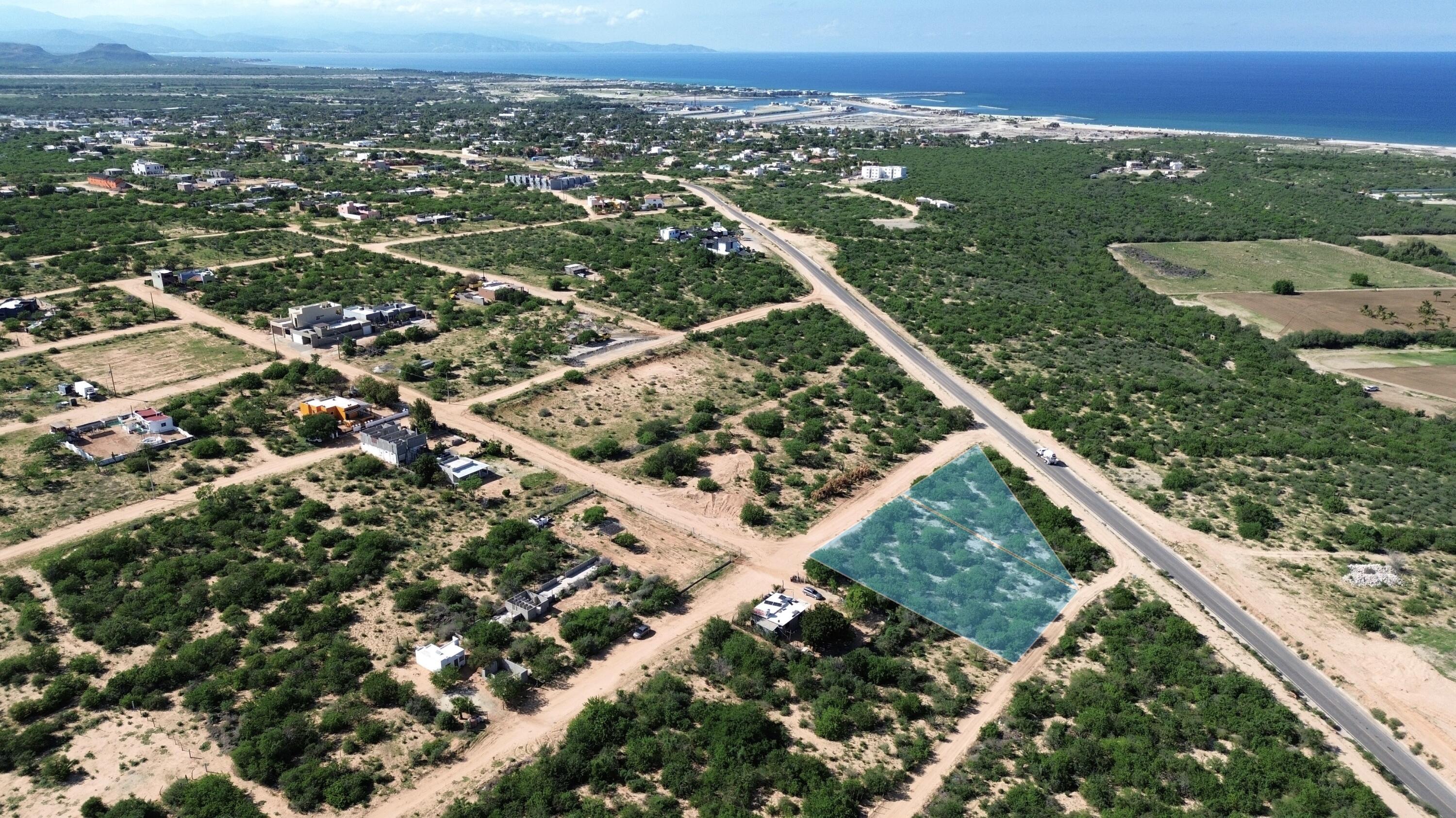 Camino Cabo del Este, Prime Highway Frontage