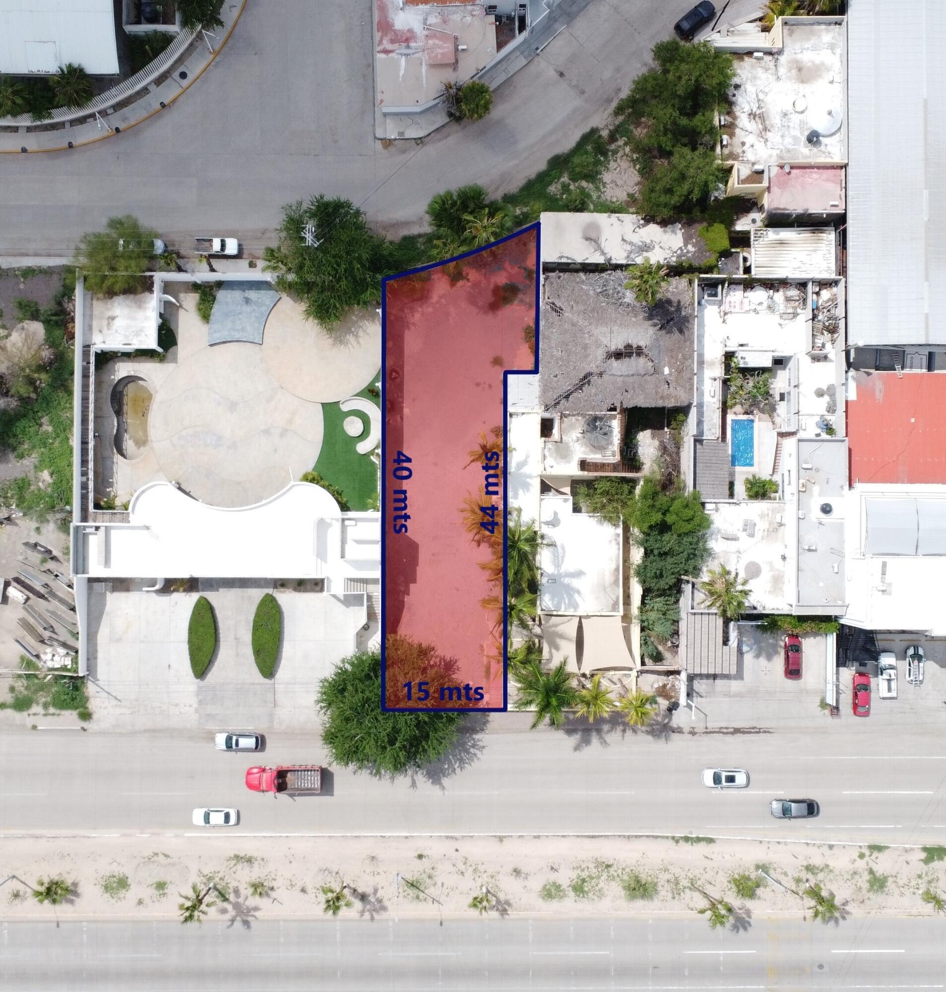 BLVD CONSITUYENTES LOT