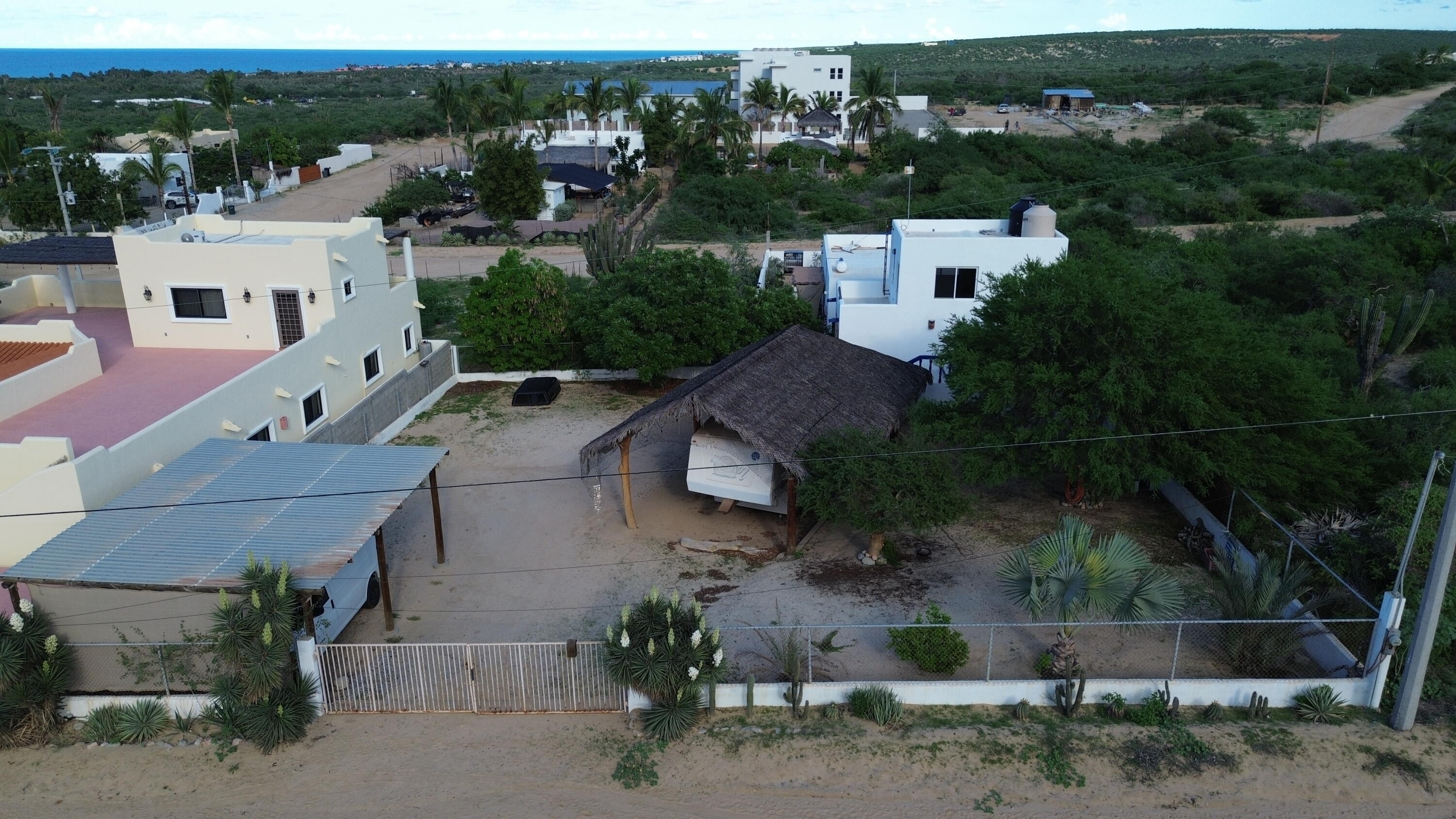 Garropa, Ocean View Casita & Palapa Lot