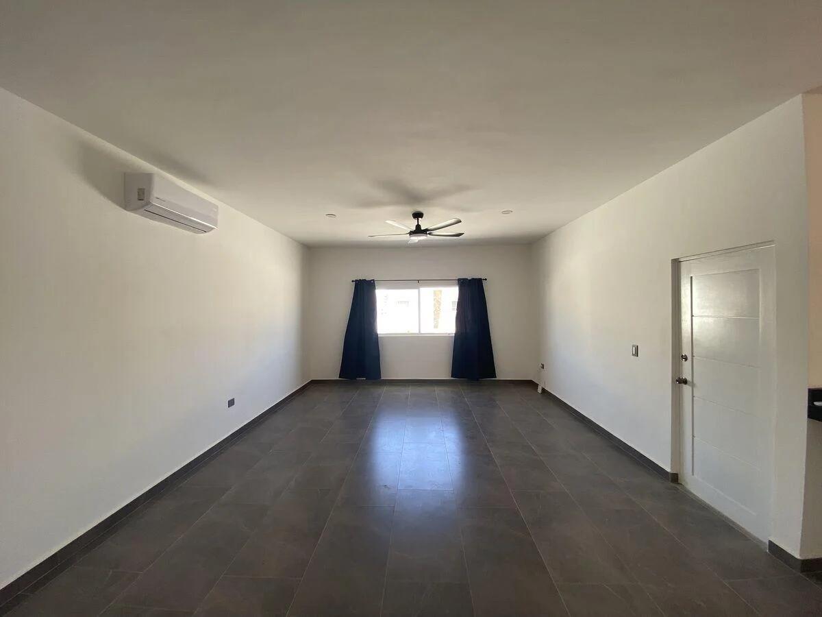 860 Antonio Rosales, Villa Oasis