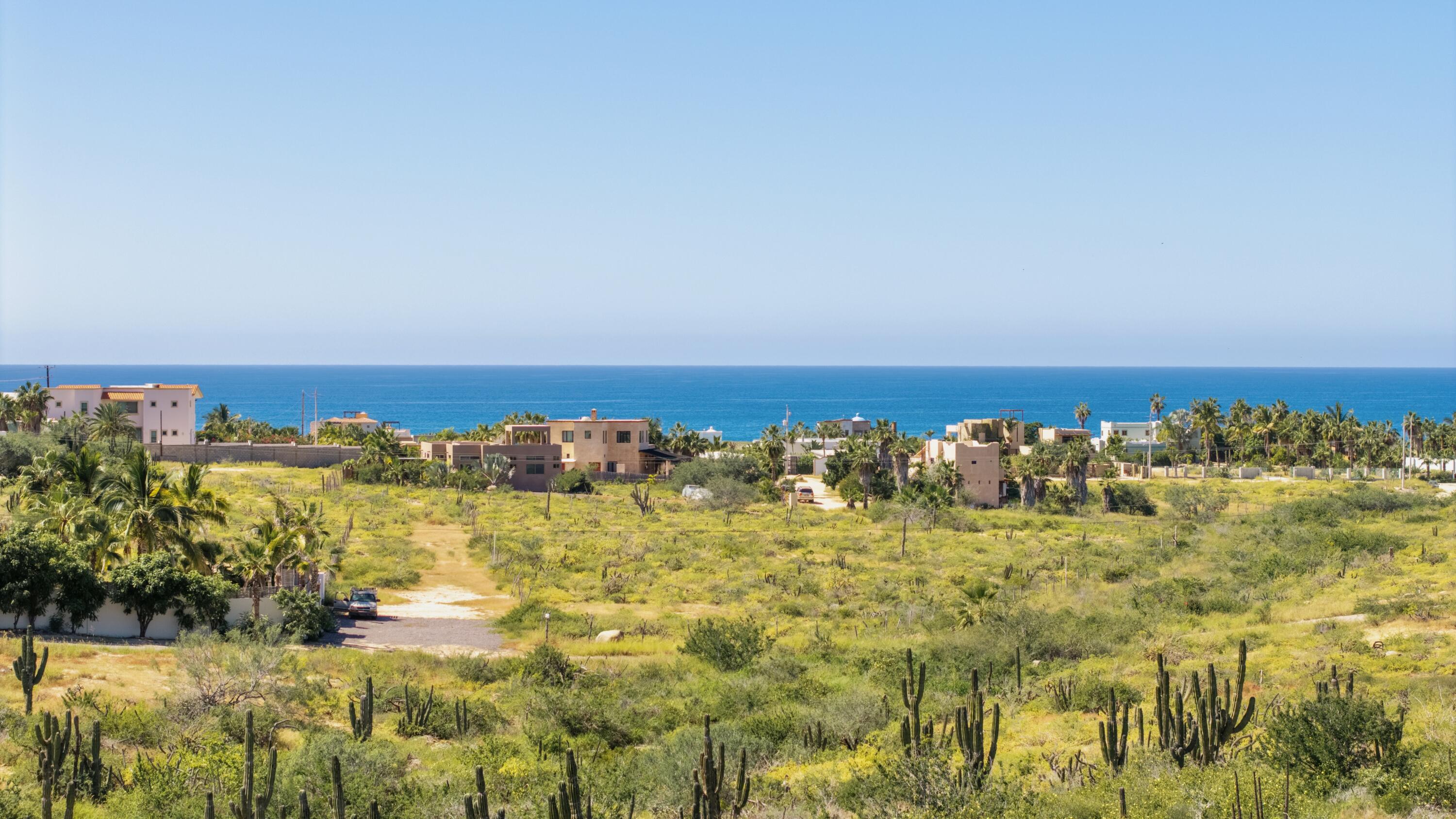 Todos Santos, Villa Mar