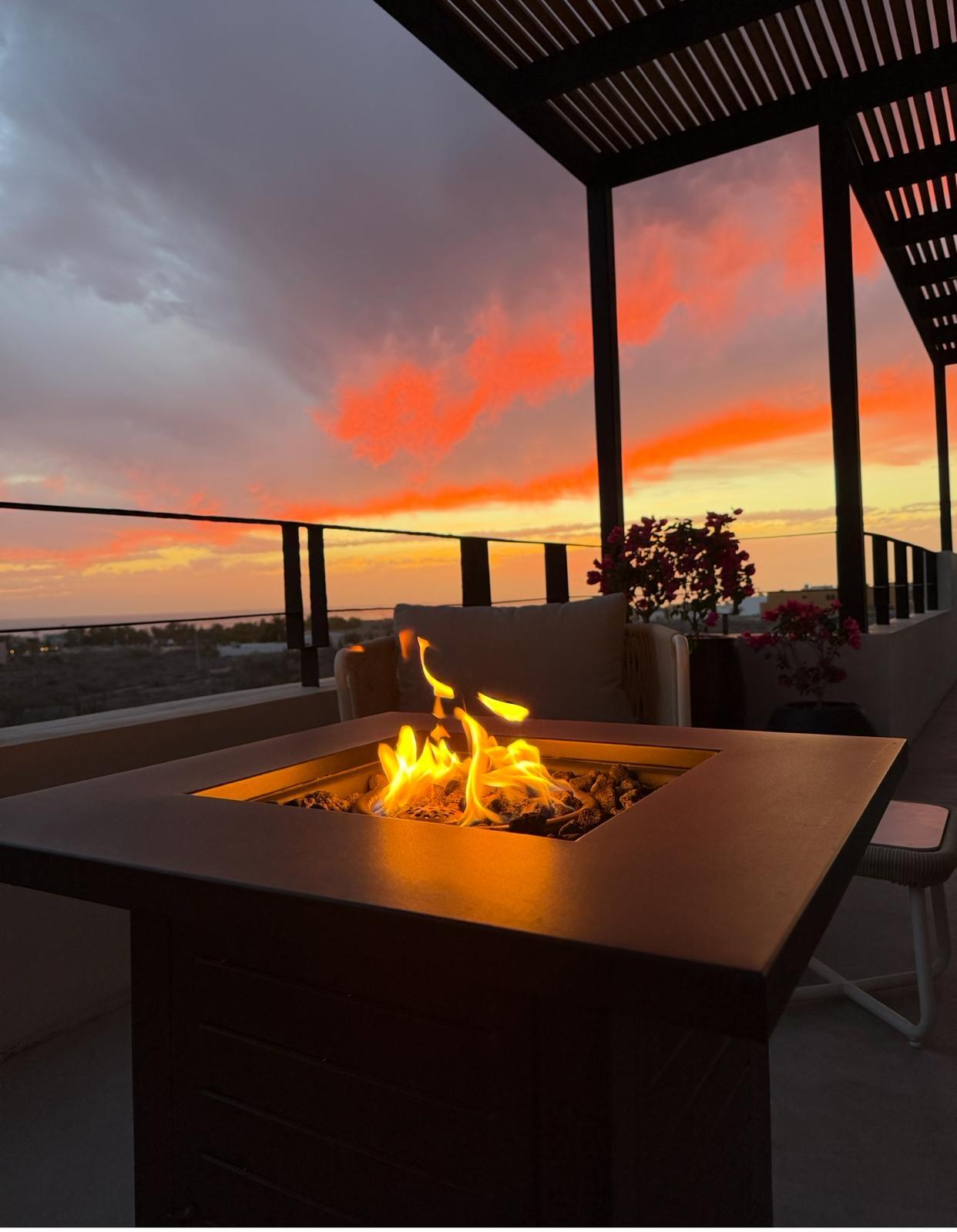 Todos Santos, Villa Mar