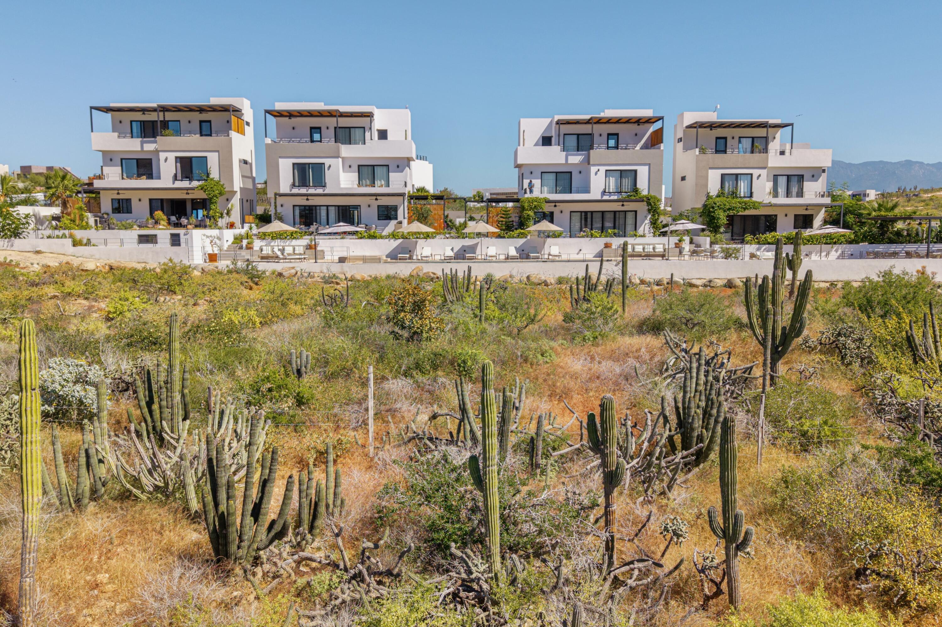 Todos Santos, Villa Mar
