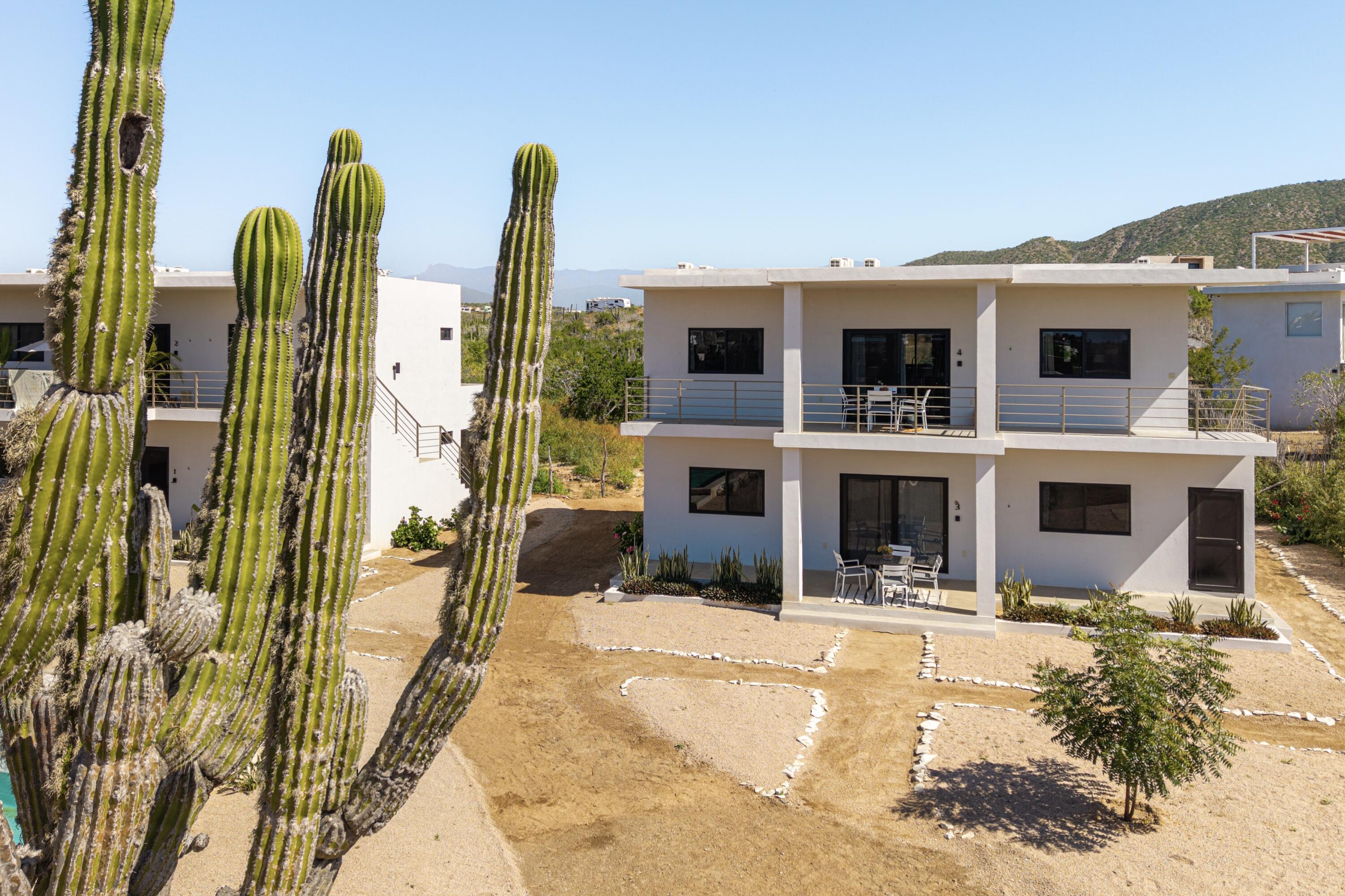 Cerritos Beach Break Fourplex