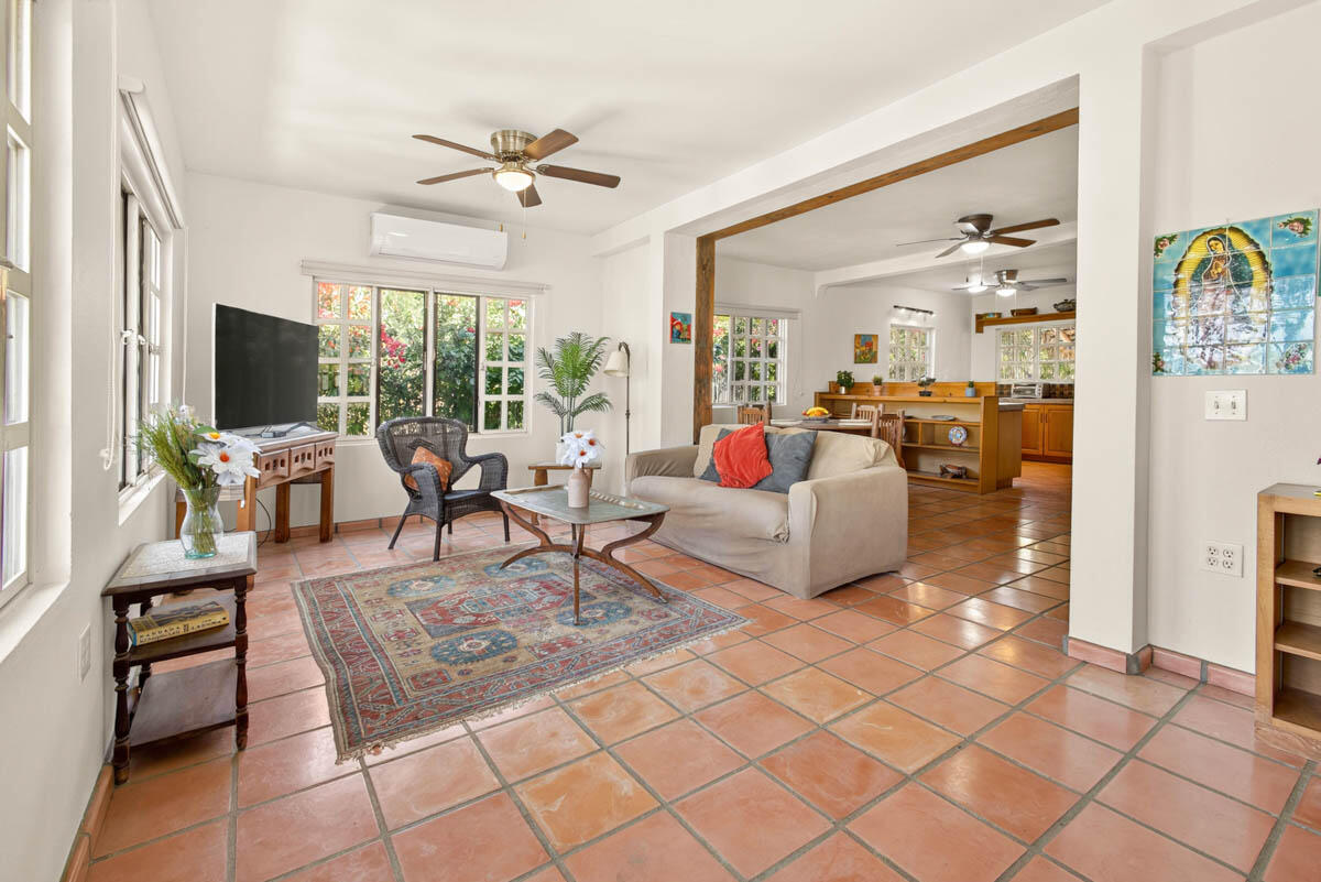 Casa Hermosa Todos Santos, Las Brisas