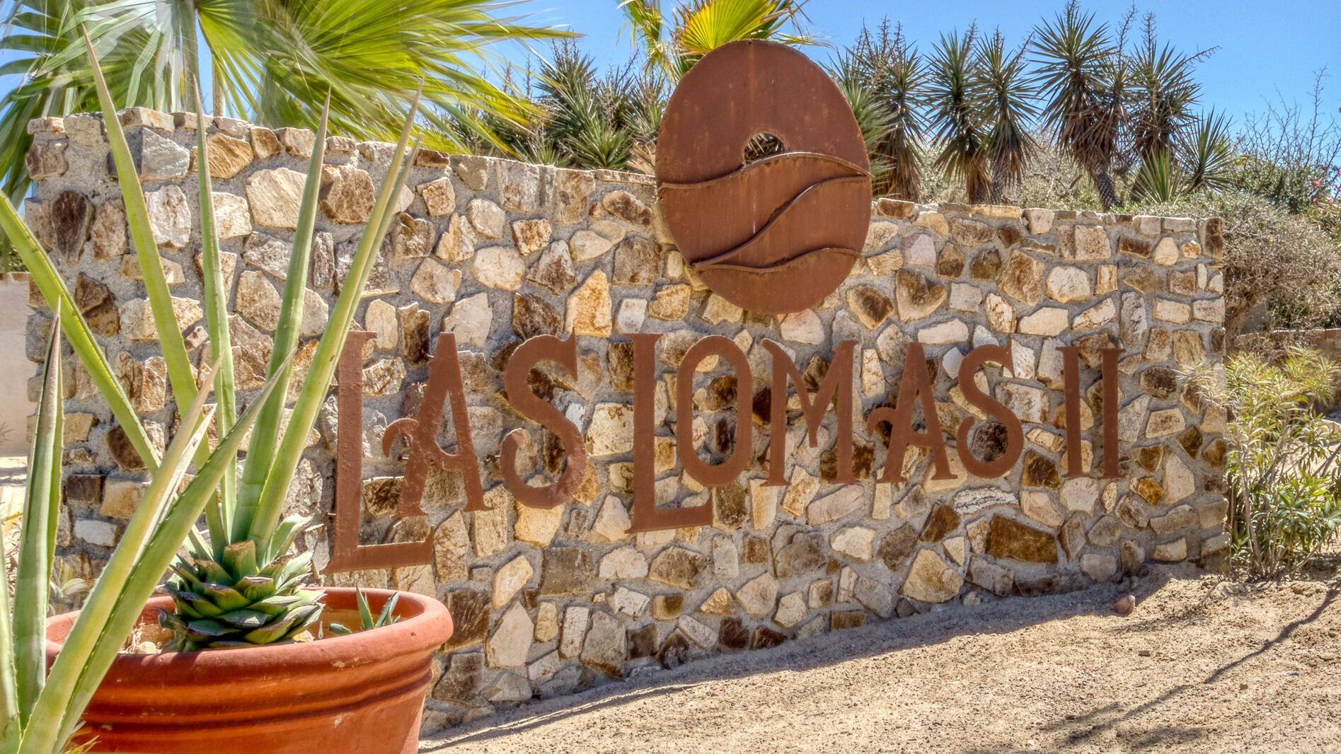 Villa Pitaya, Home Site & Plans