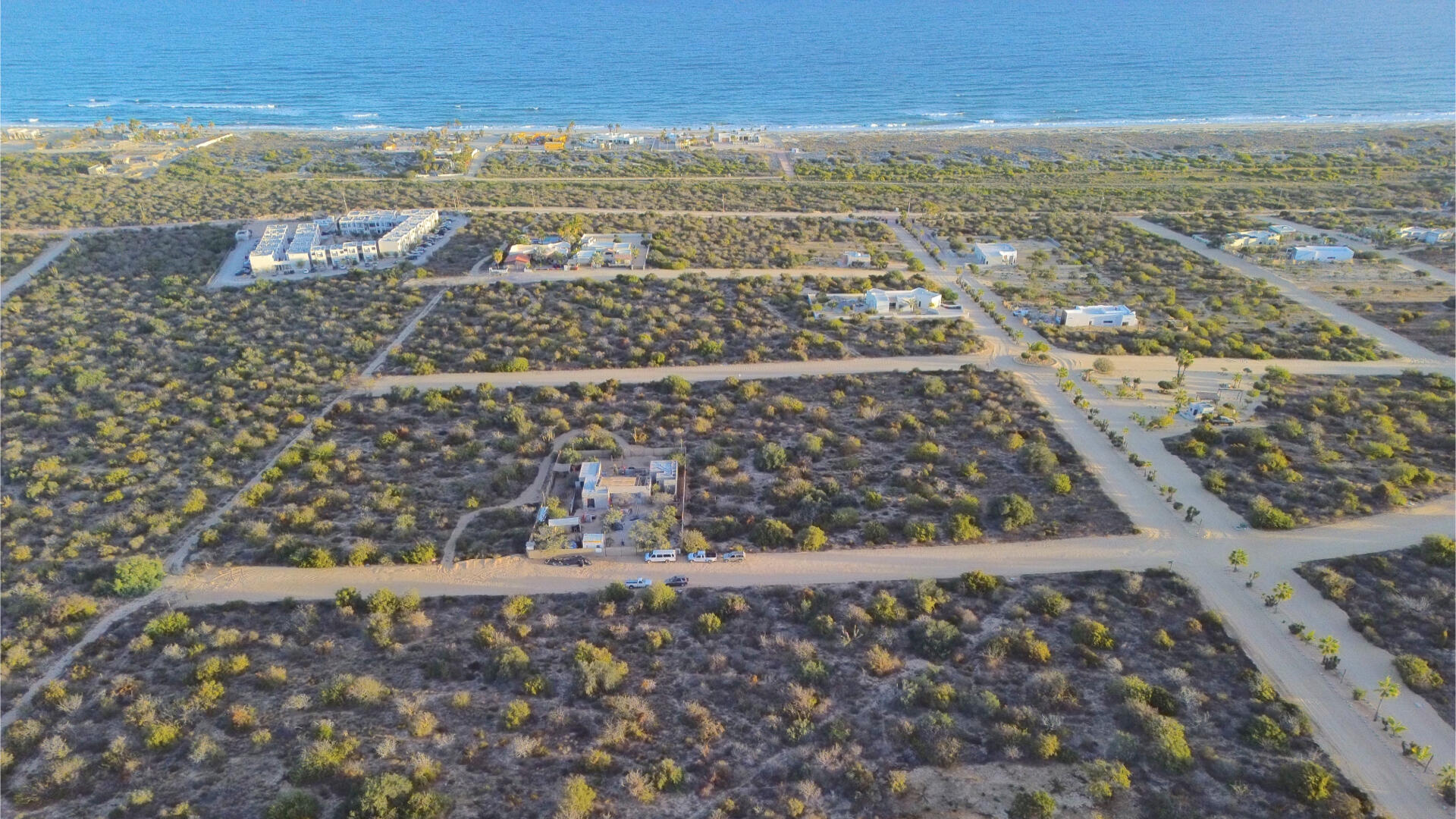 Villa Pitaya, Home Site & Plans