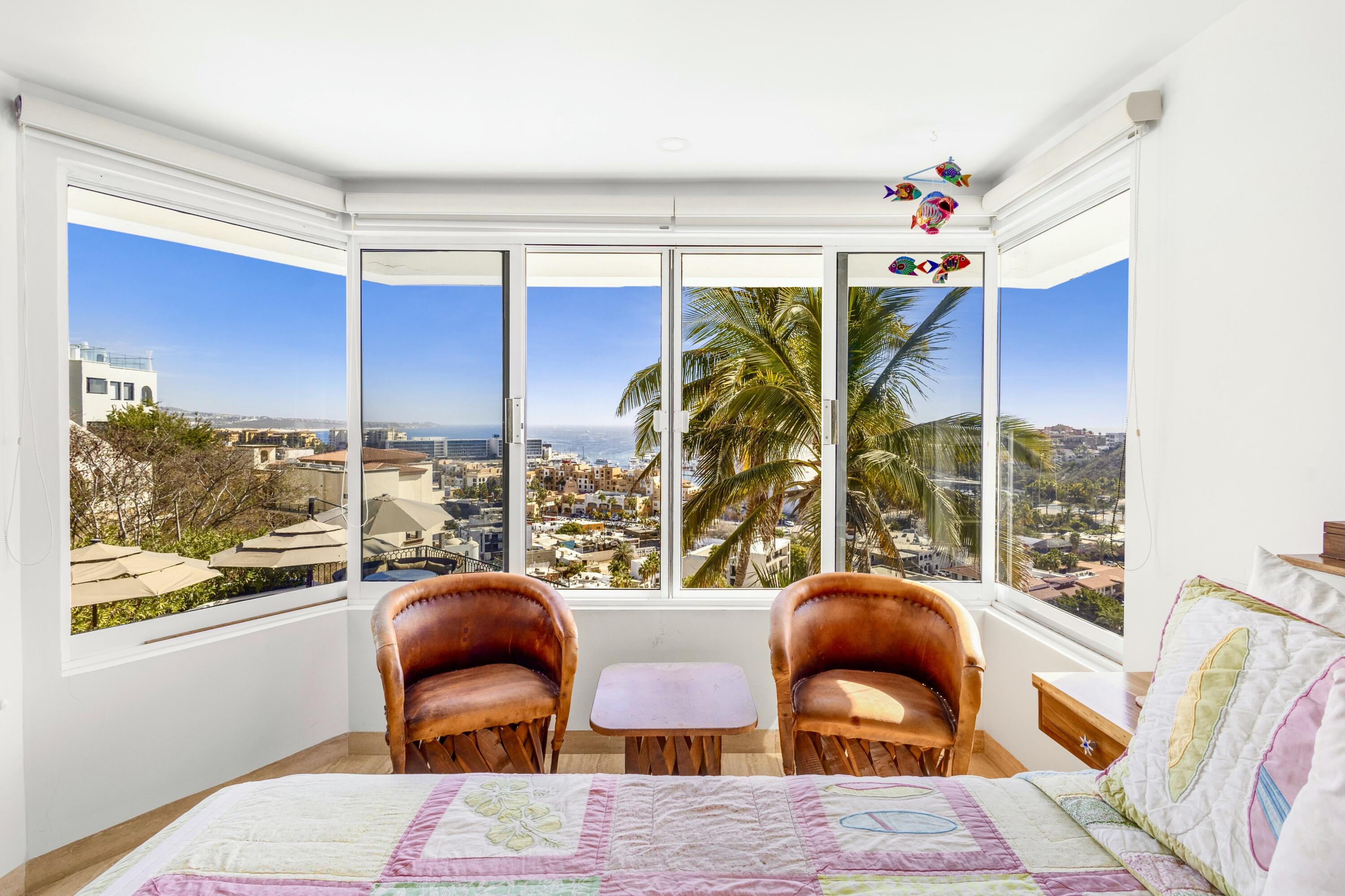 Camino Grande, Casa Sunshine