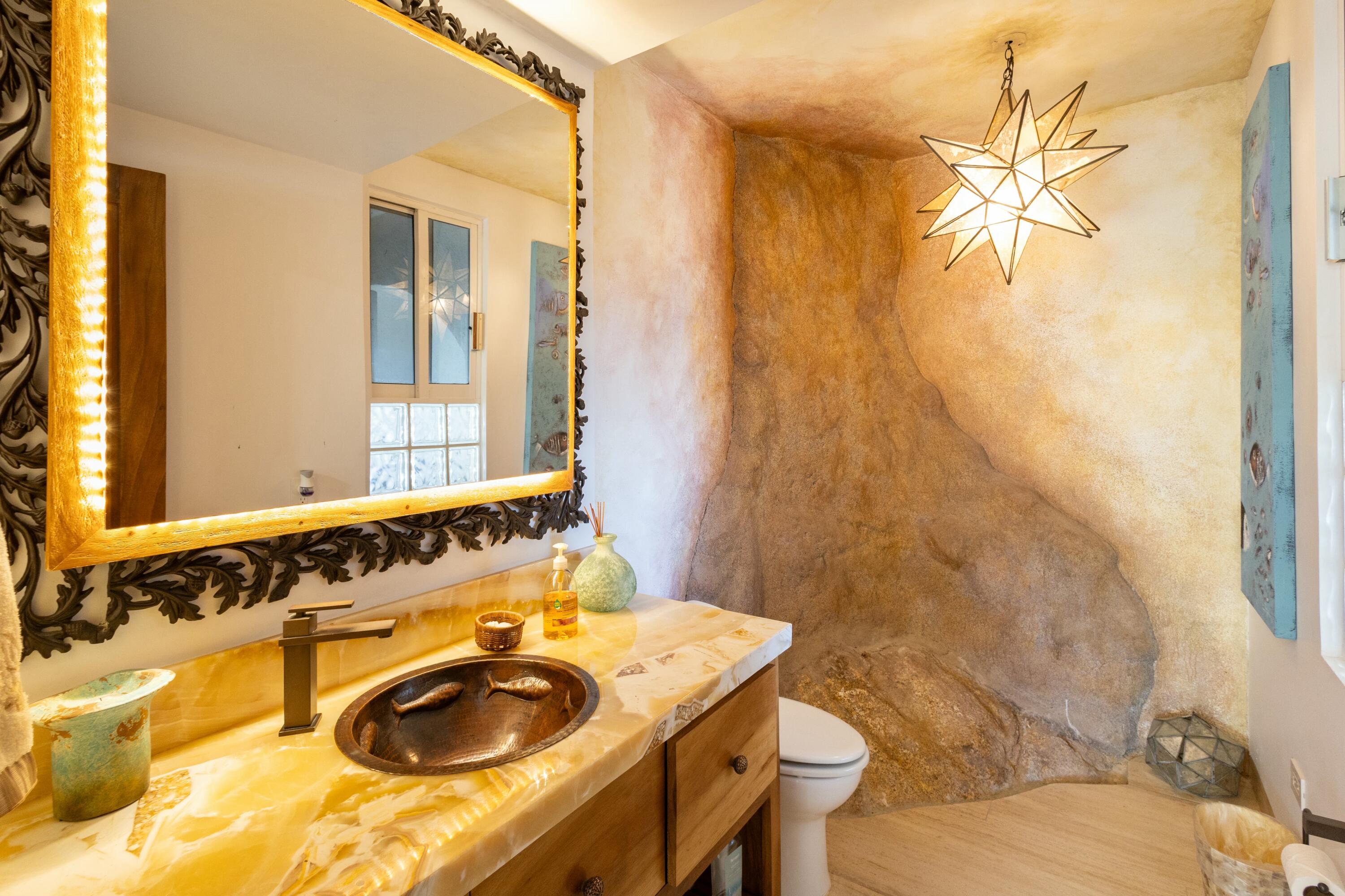Camino Grande, Casa Sunshine