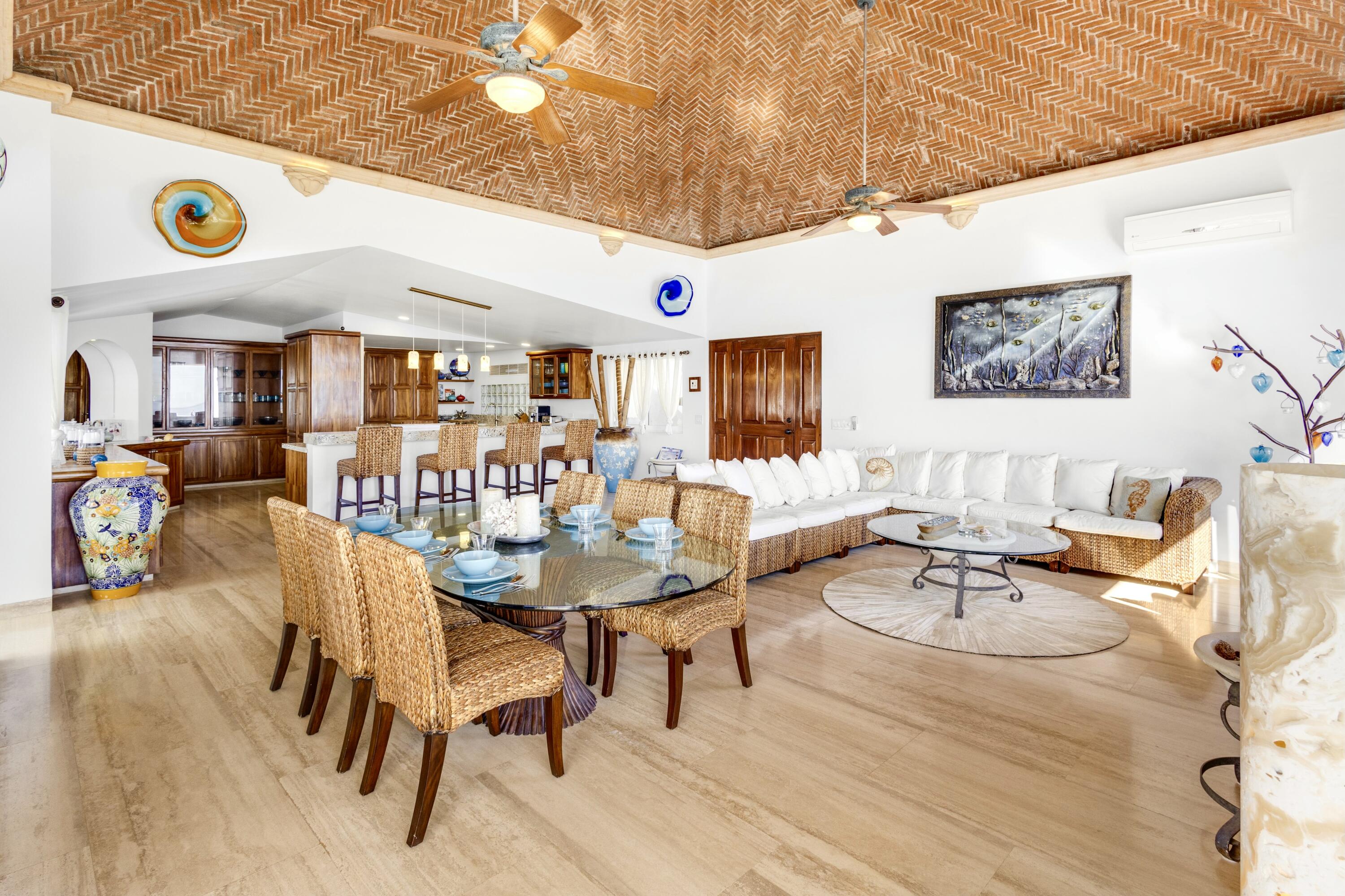 Camino Grande, Casa Sunshine