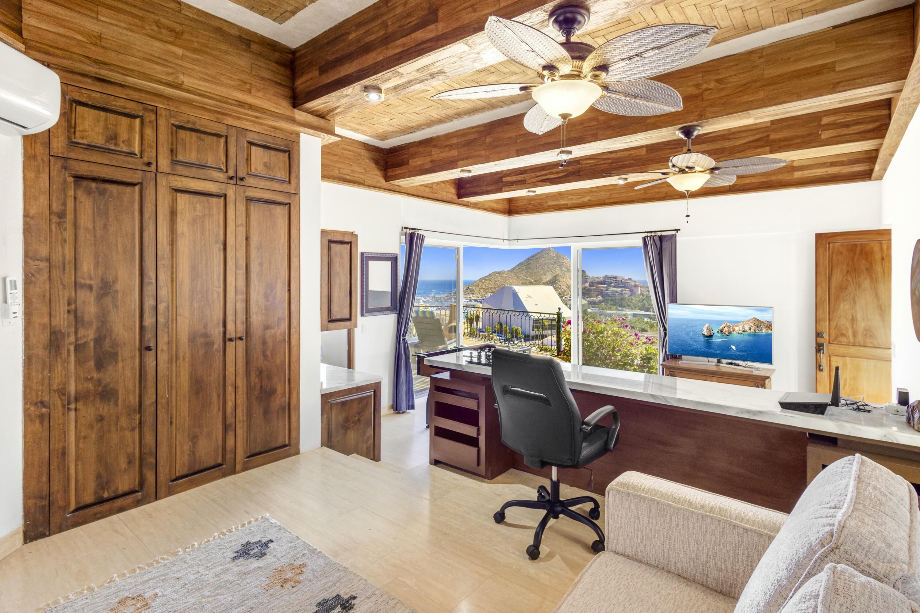 Camino Grande, Casa Sunshine
