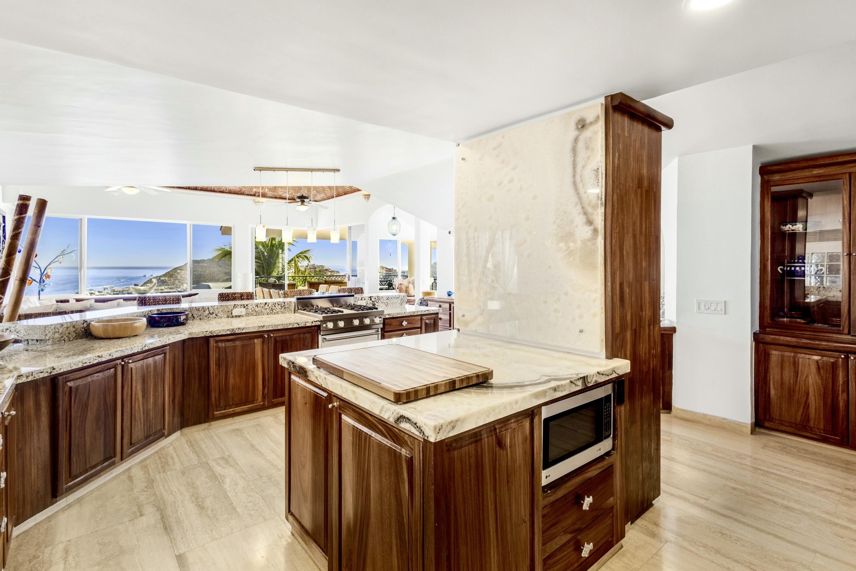 Camino Grande, Casa Sunshine