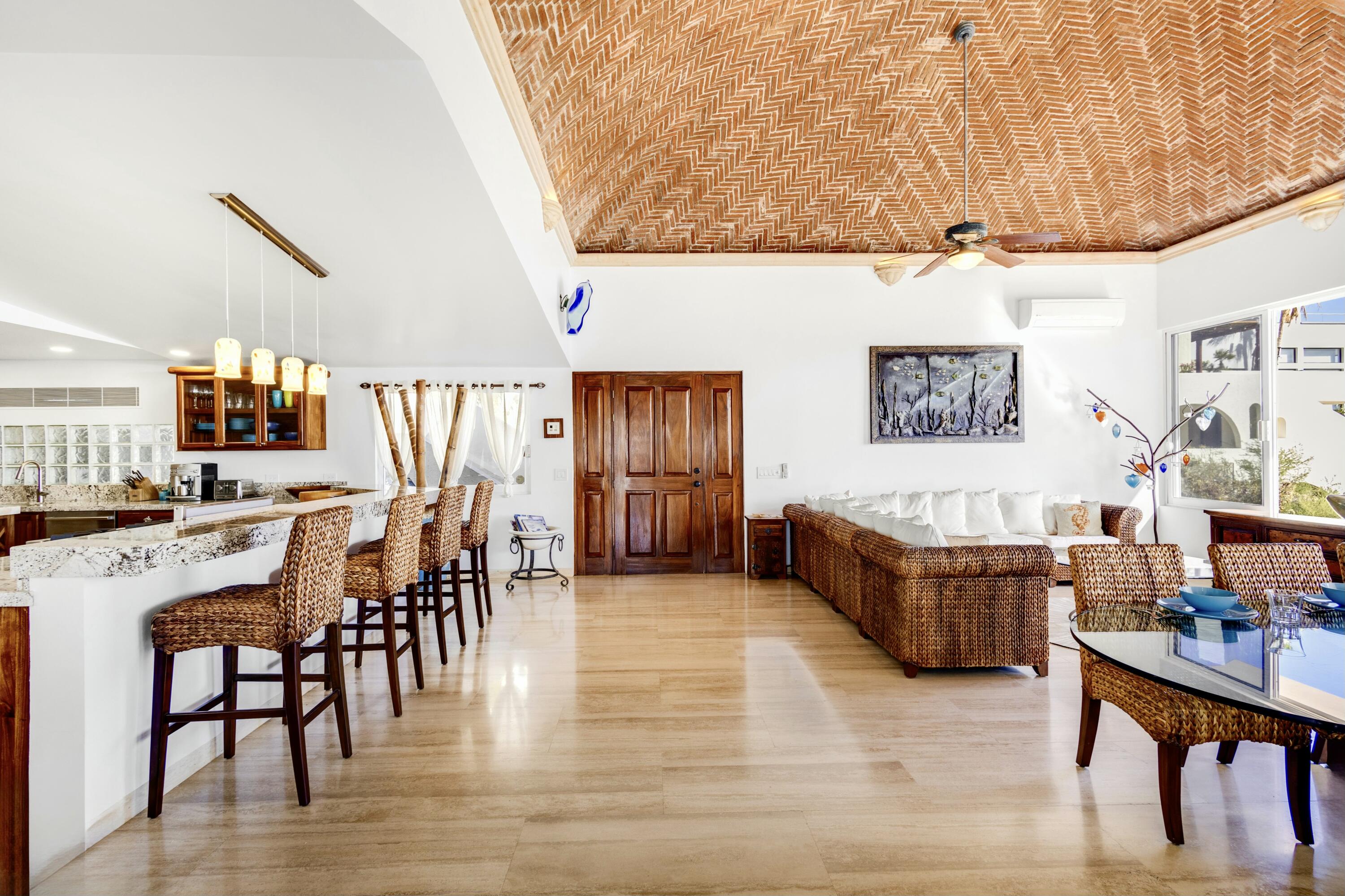 Camino Grande, Casa Sunshine