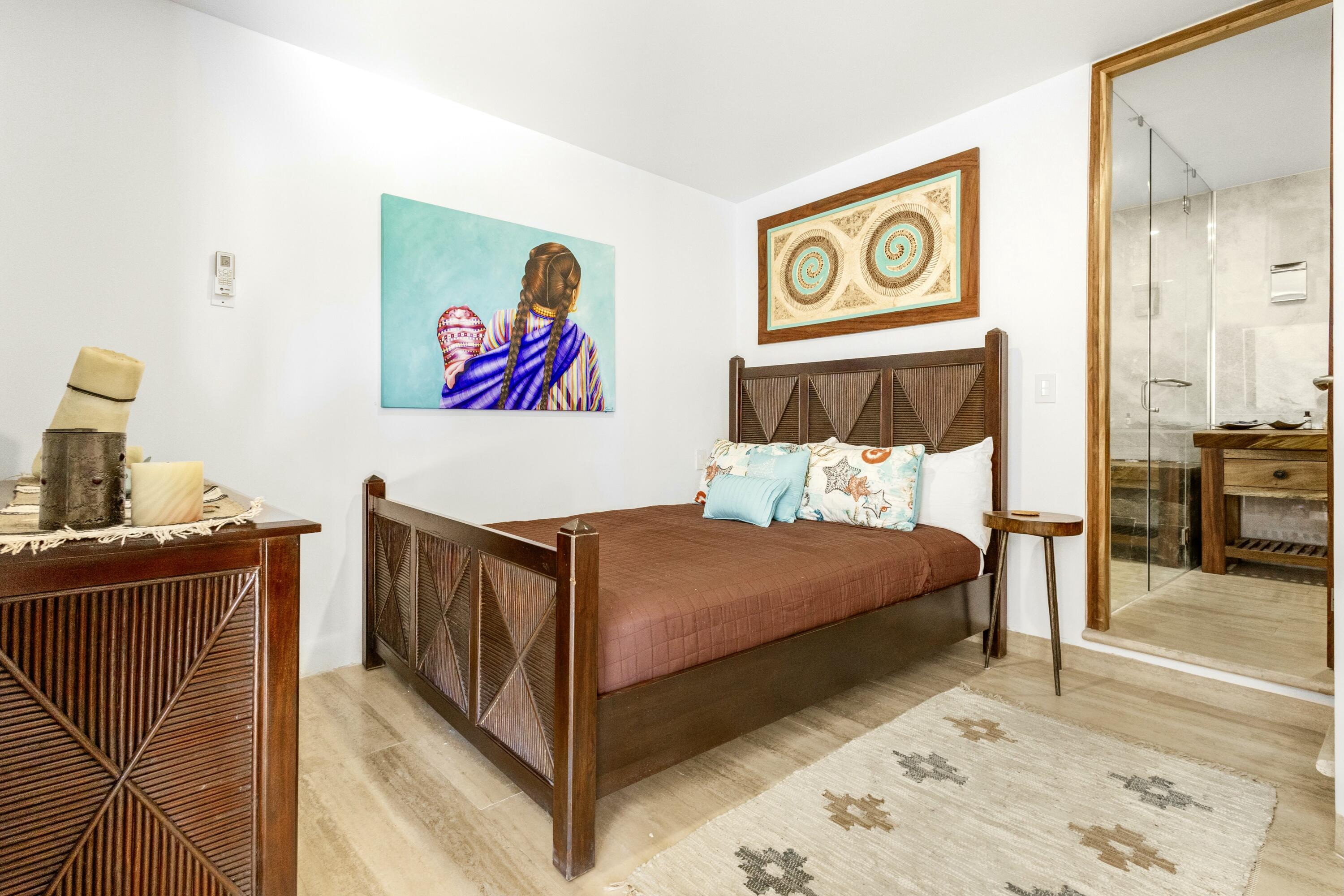 Camino Grande, Casa Sunshine
