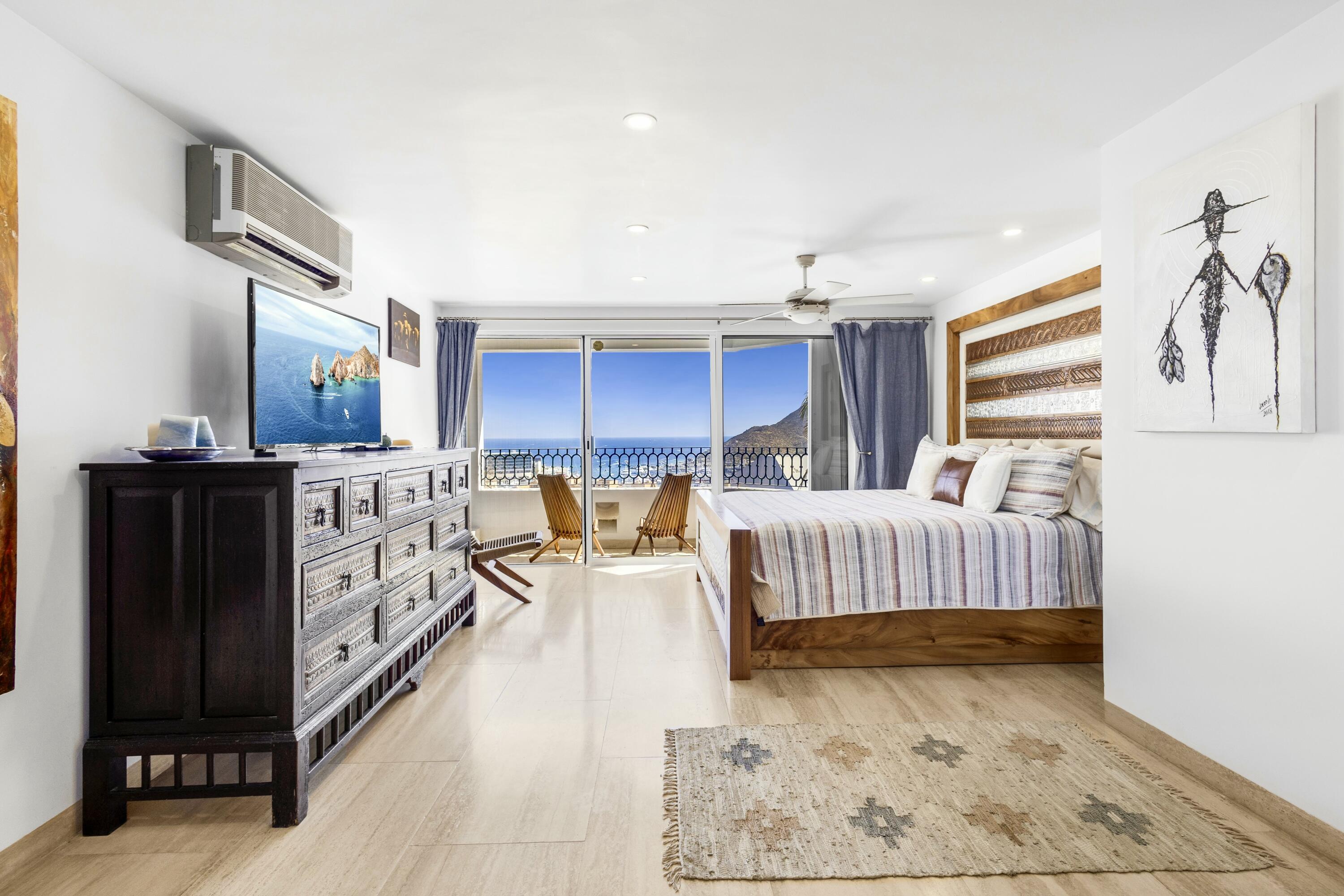 Camino Grande, Casa Sunshine