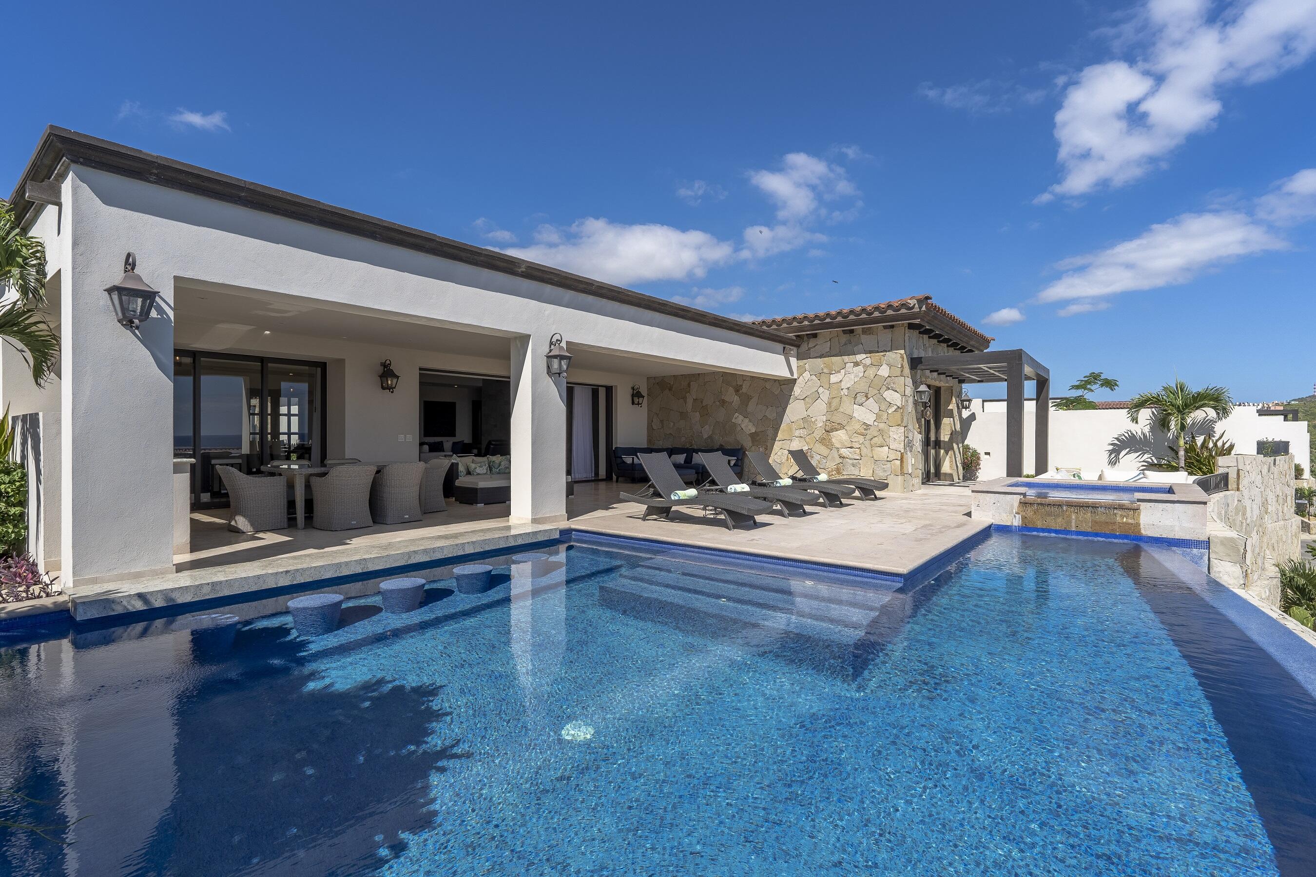 Sea Side Angel Coronado 5.5