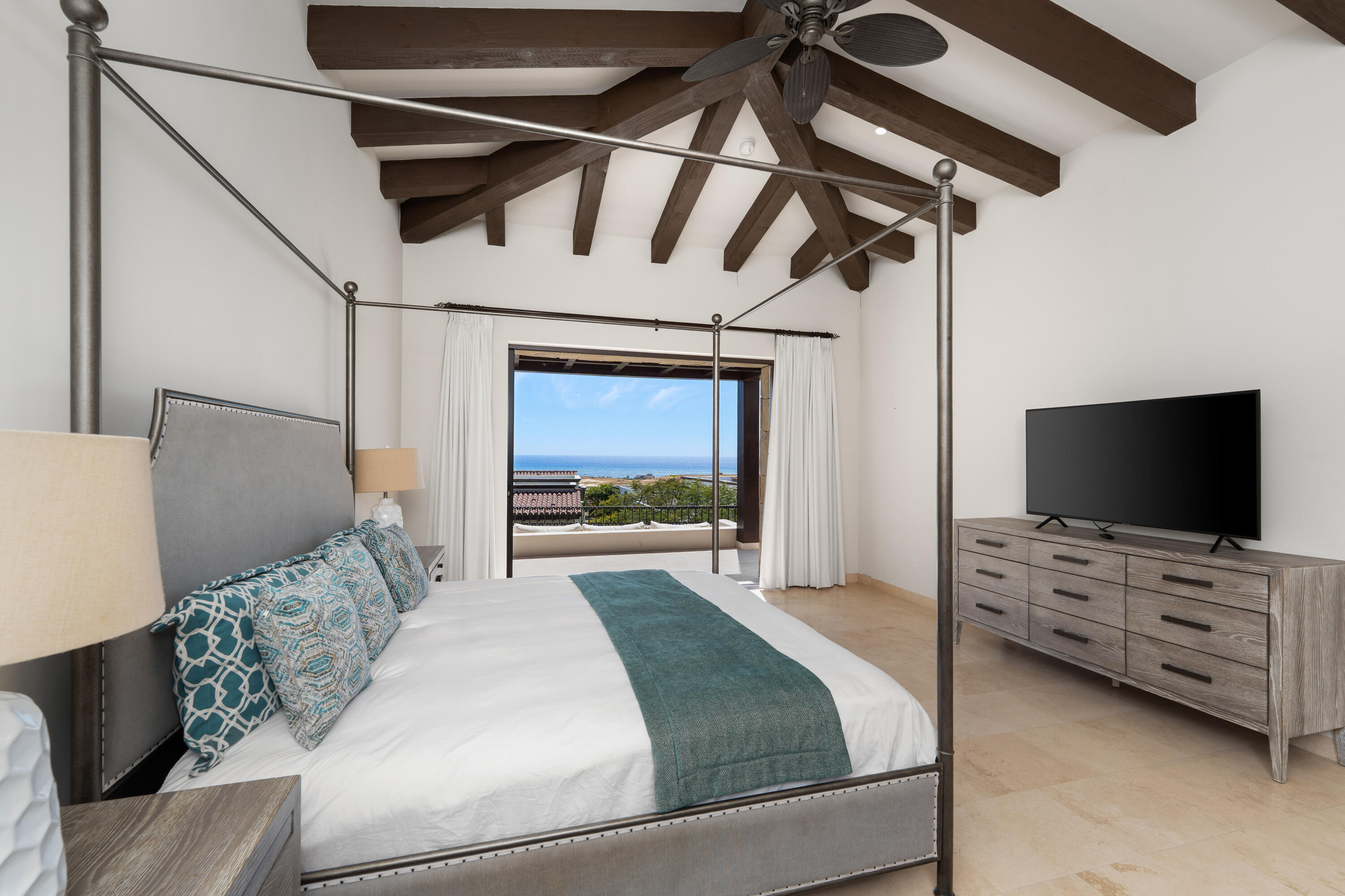 Sea Side Angel Coronado 5.5