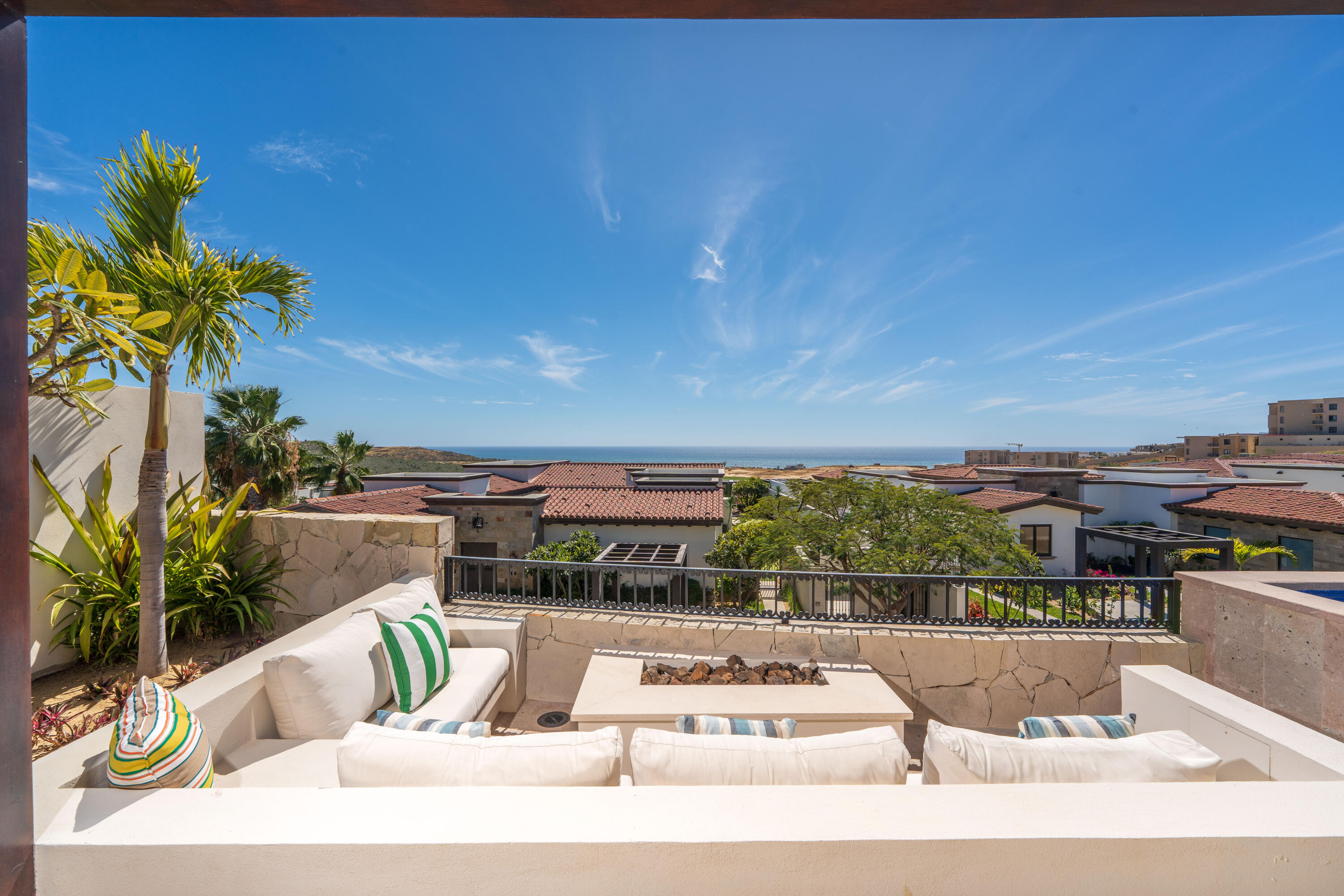 Sea Side Angel Coronado 5.5