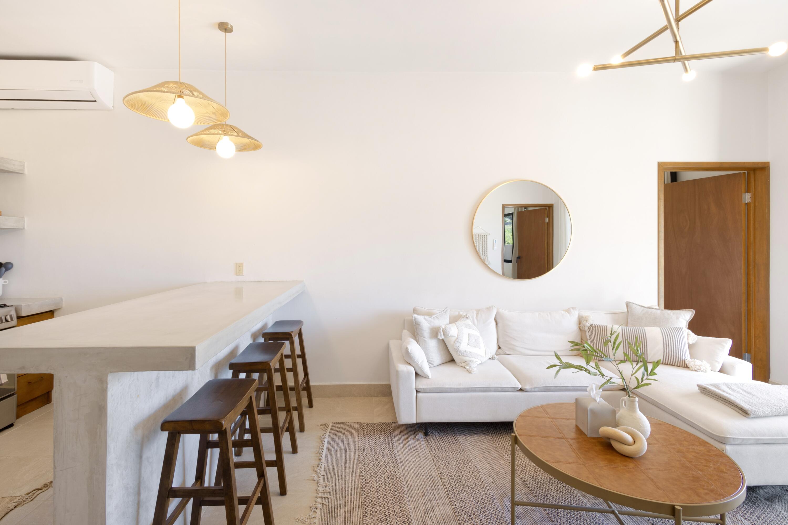 Casitas de Cerritos Sixplex