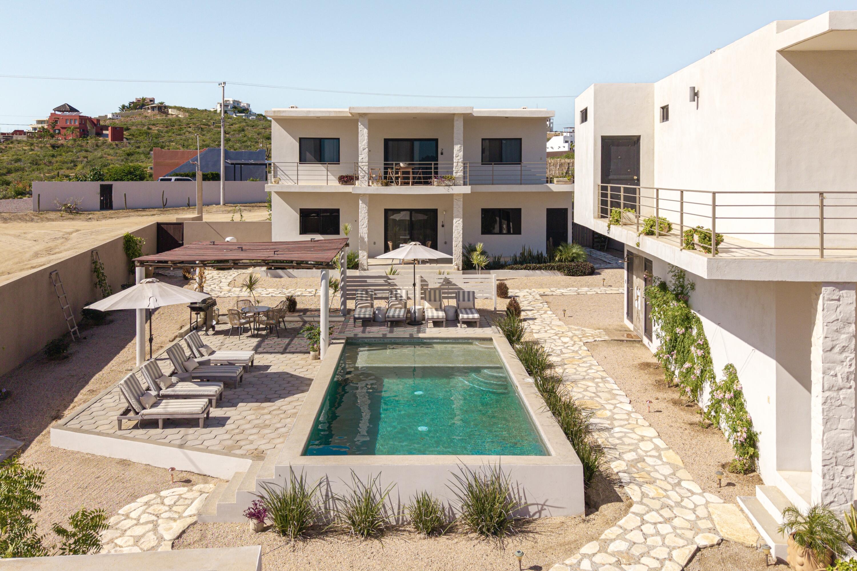 Casitas de Cerritos Sixplex