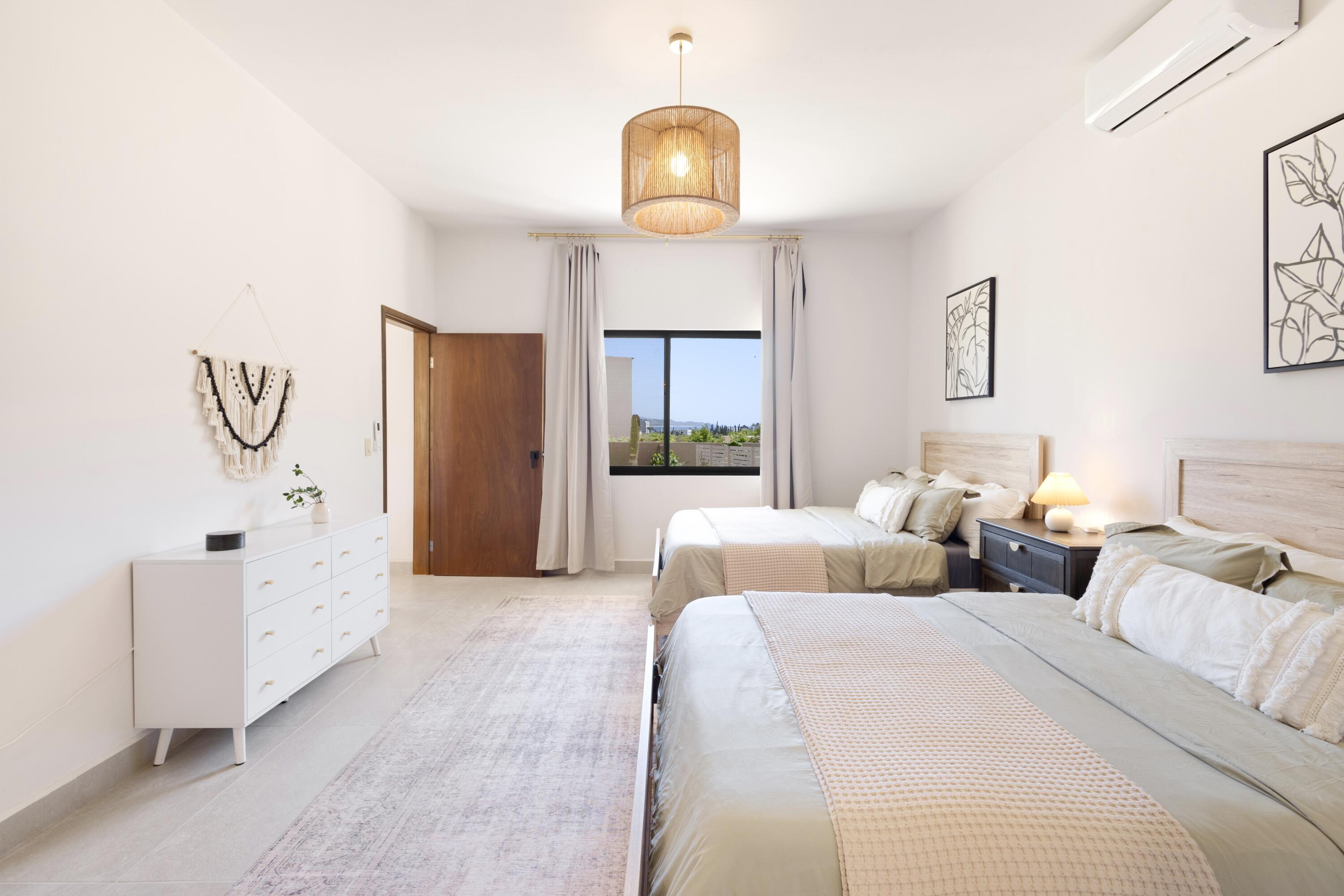 Casitas de Cerritos Sixplex