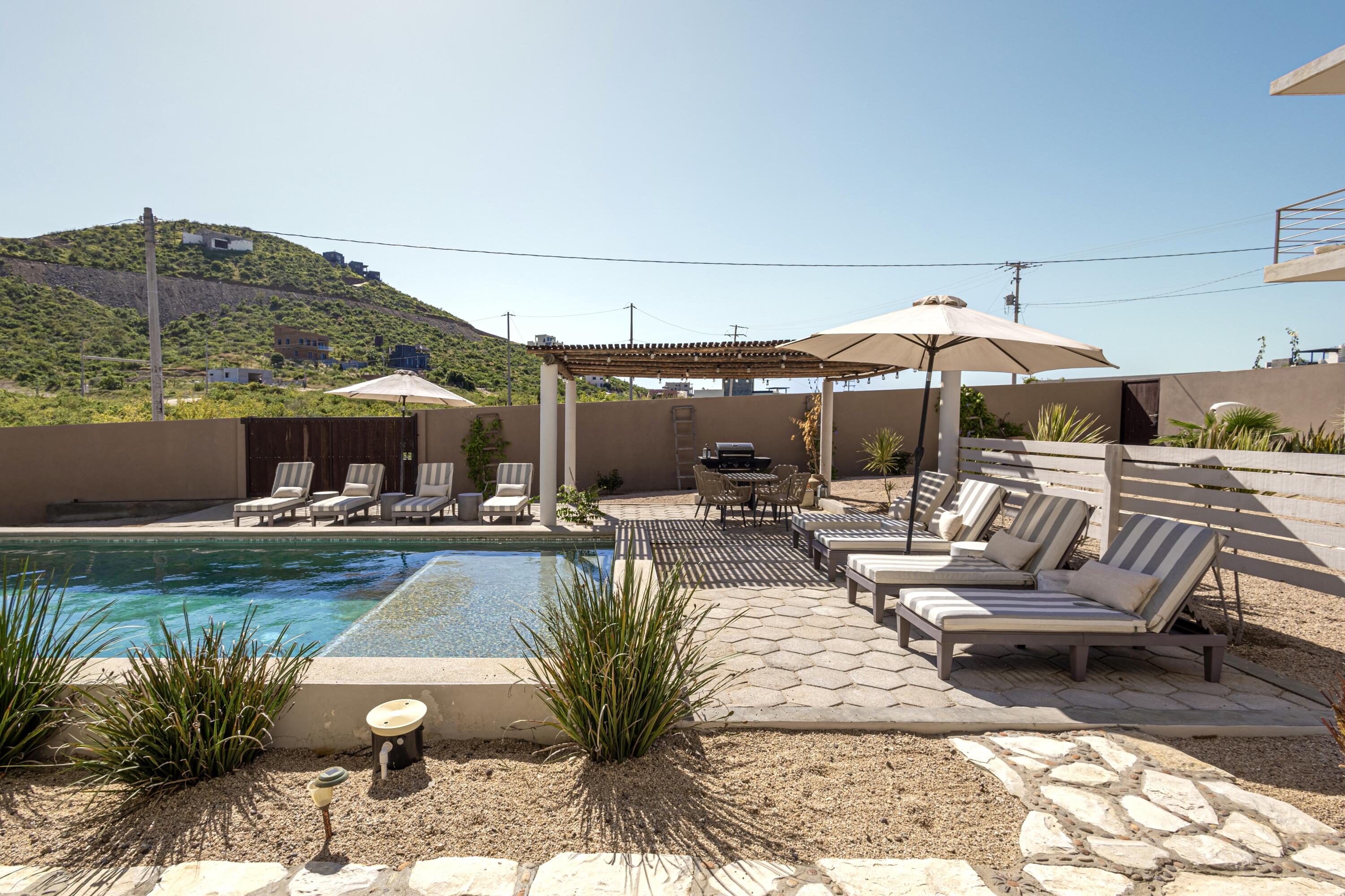 Casitas de Cerritos Sixplex