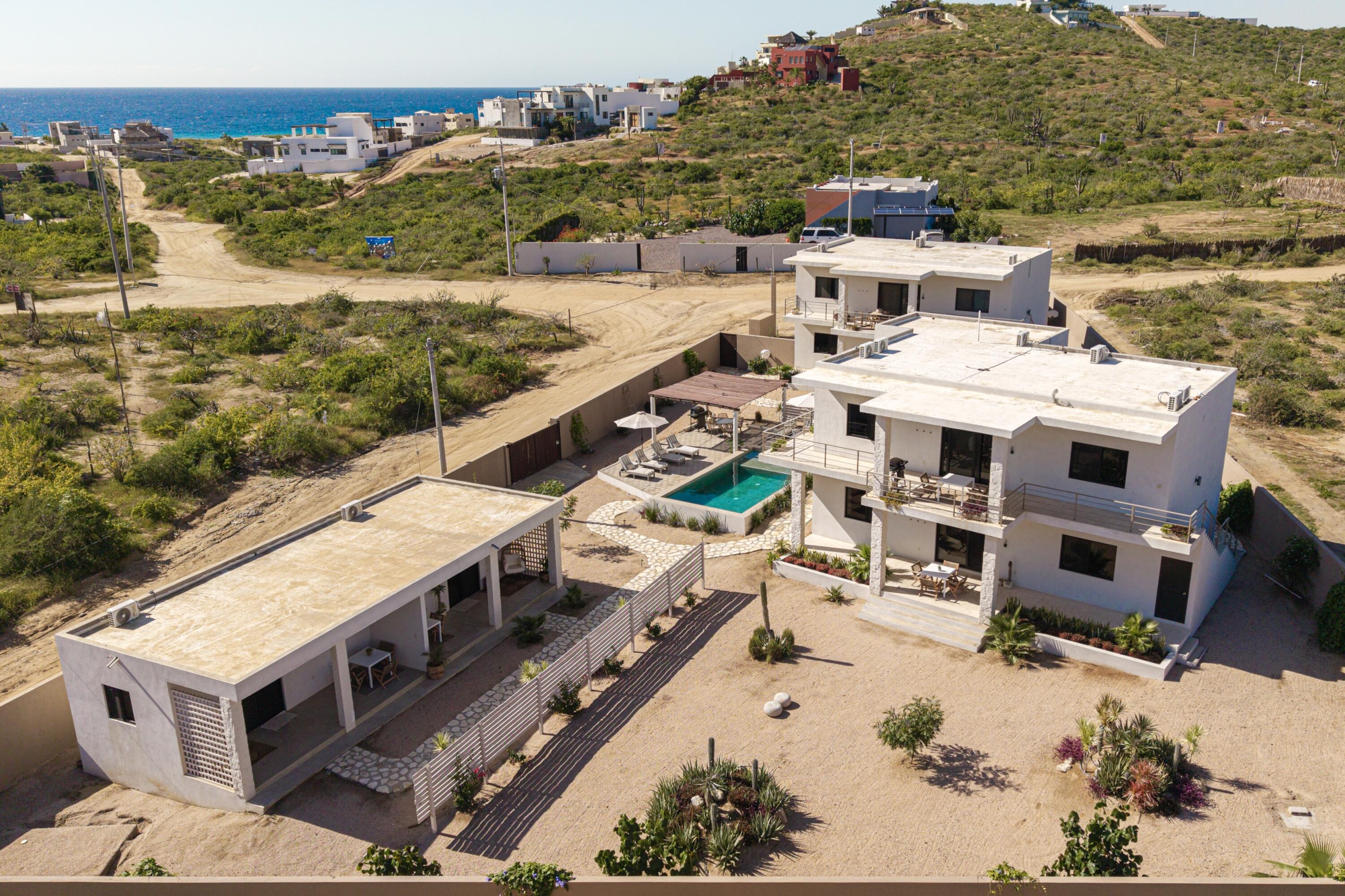 Casitas de Cerritos Sixplex