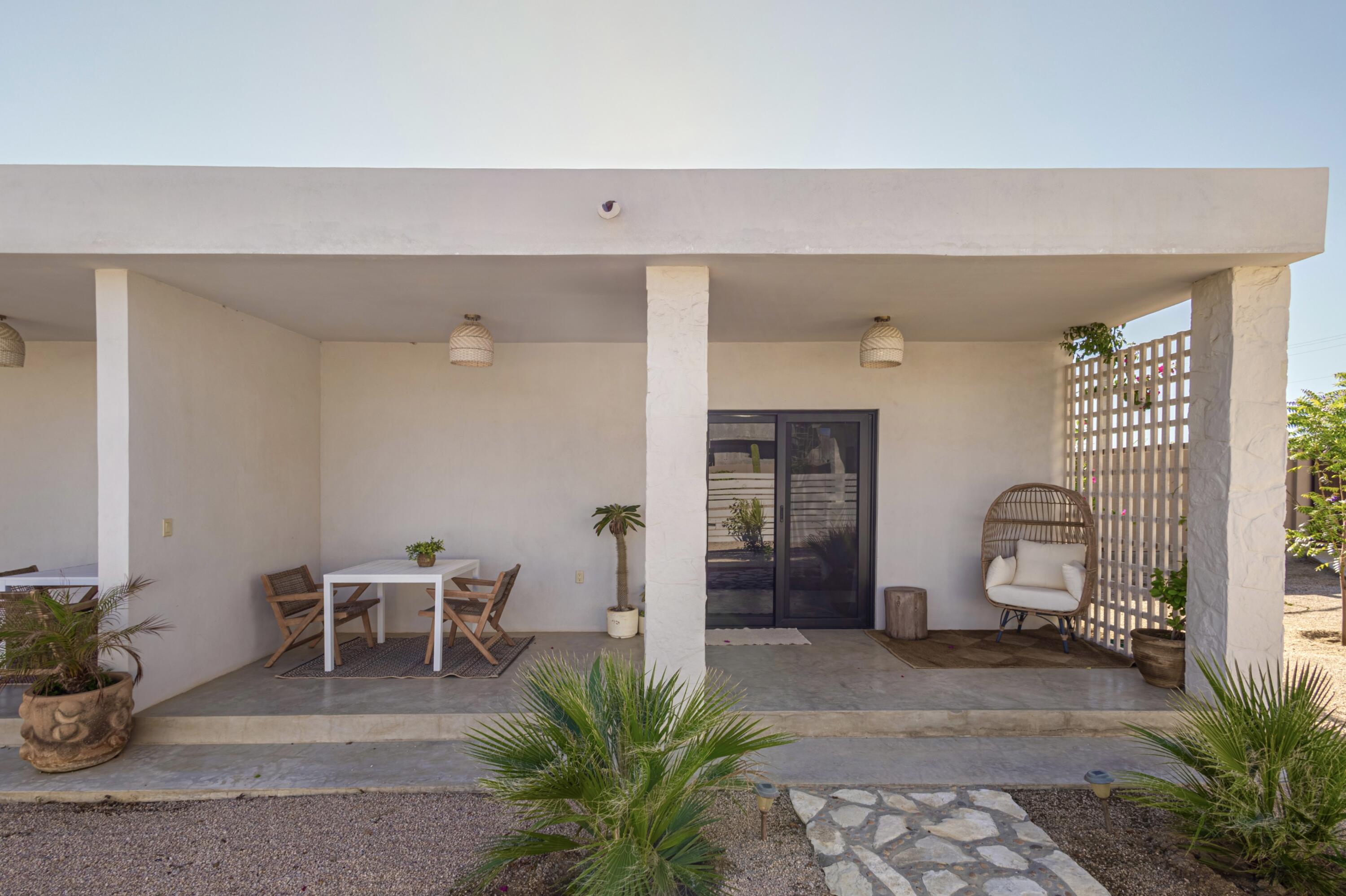 Casitas de Cerritos Sixplex