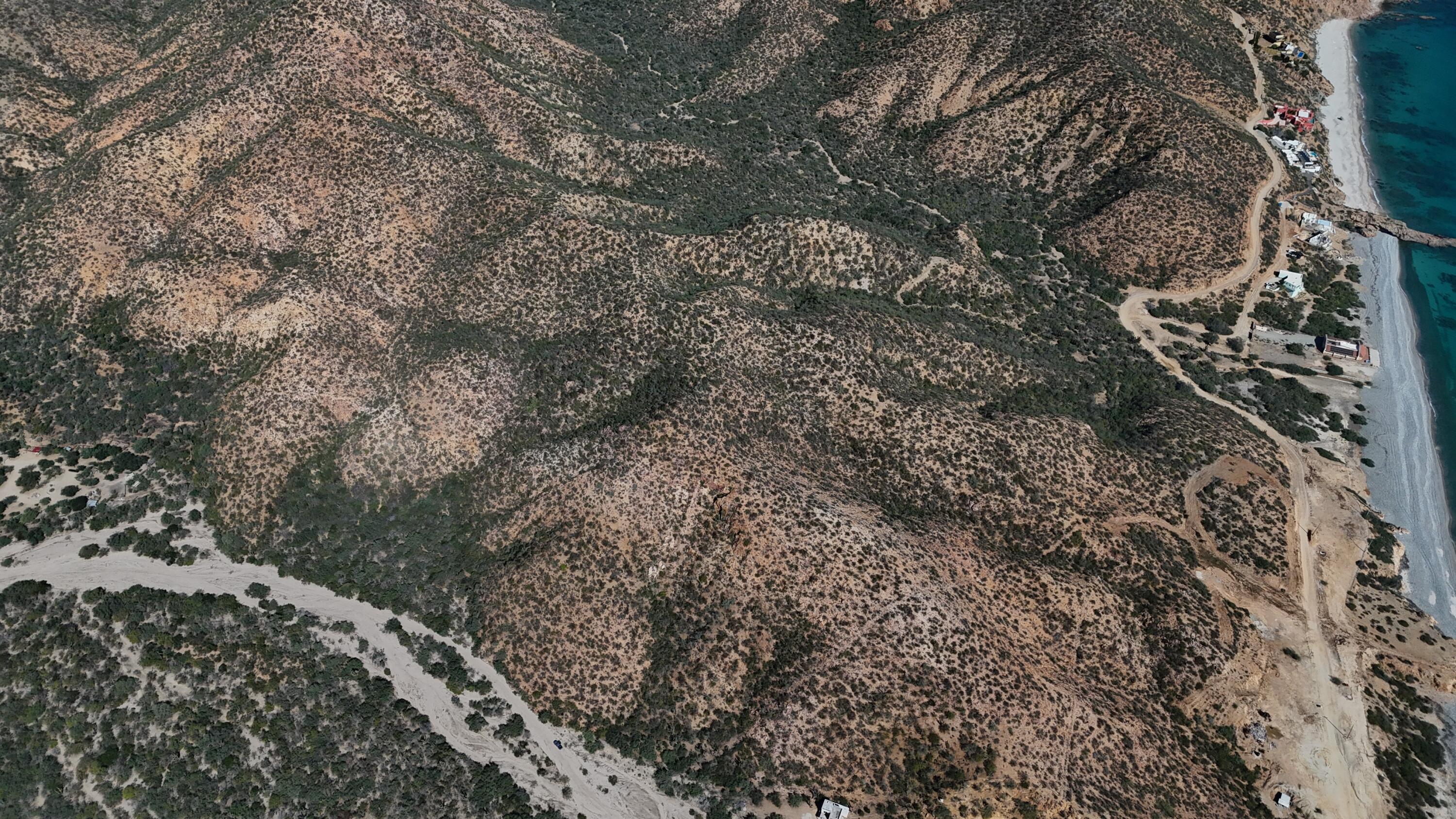 Los Barriles - Santa Teresa, La piedra sur lots