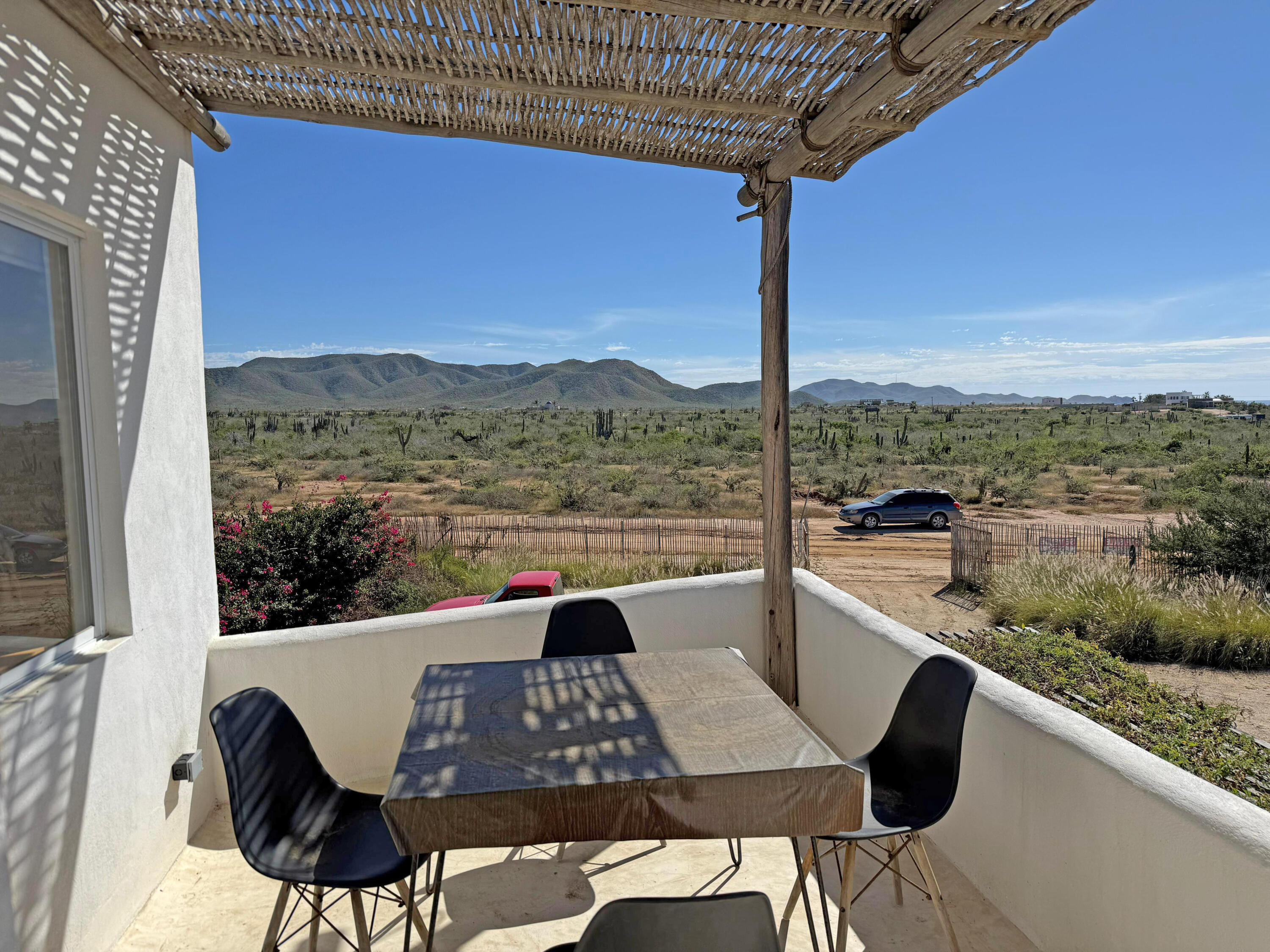 Cerritos Surf Retreat