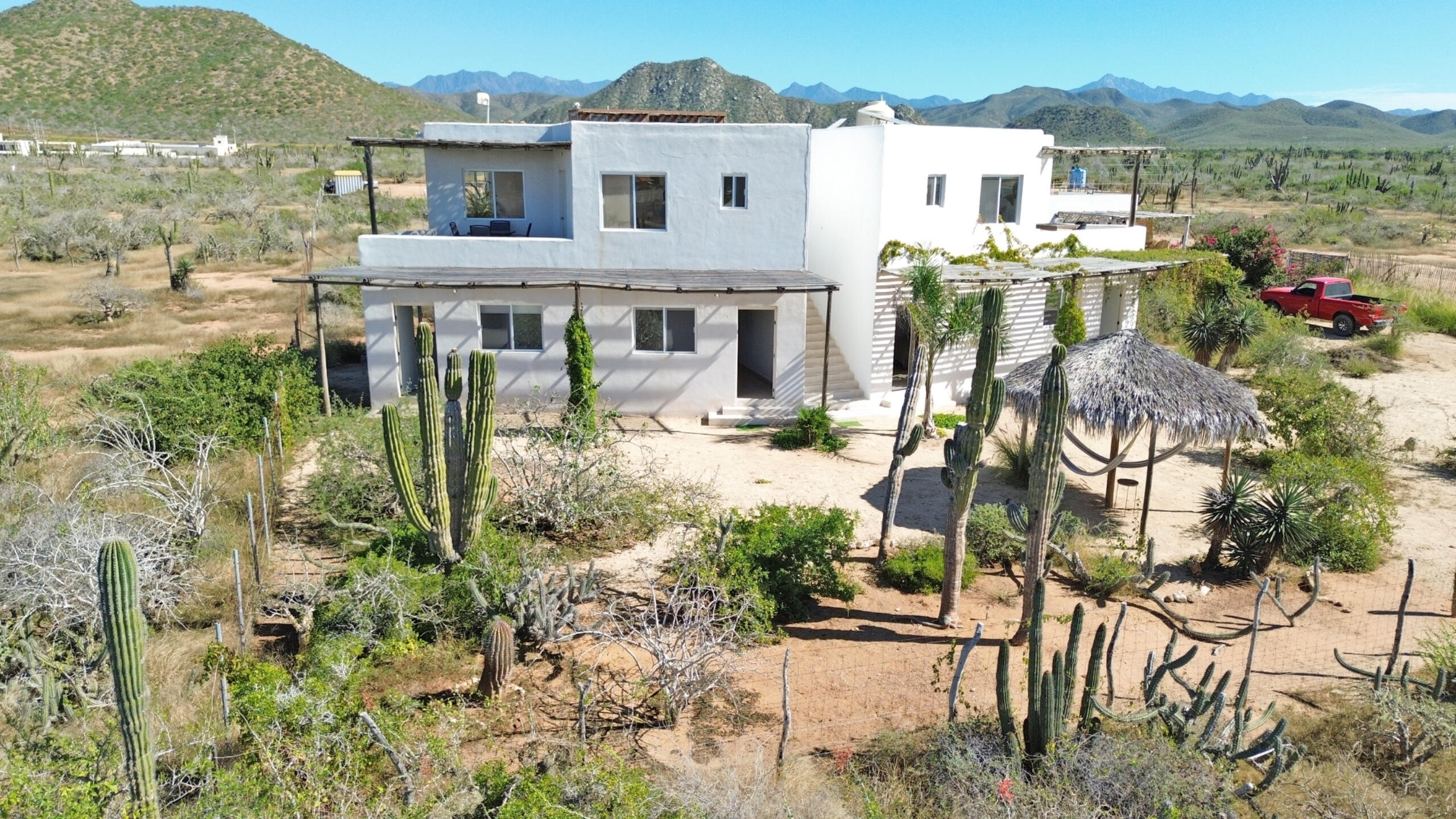 Cerritos Surf Retreat