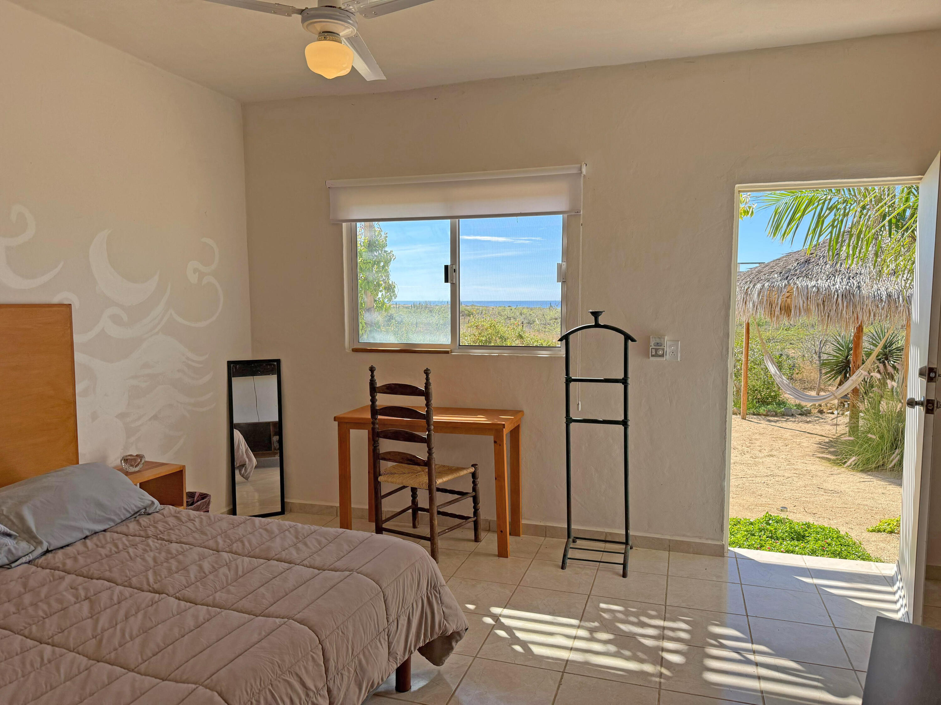 Cerritos Surf Retreat